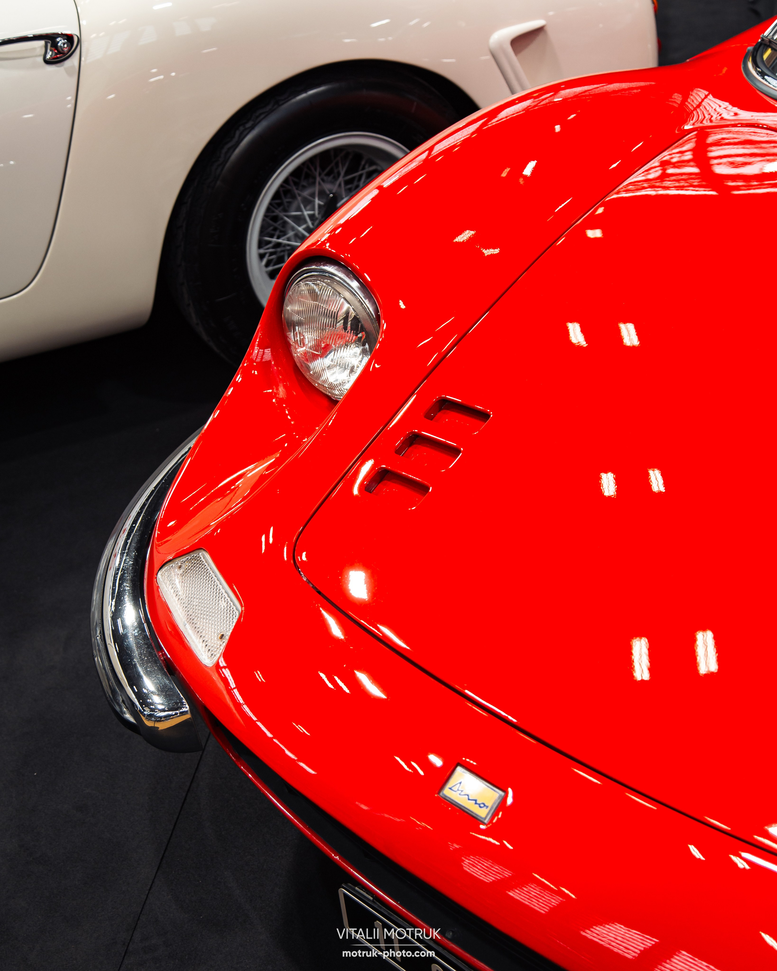 Retromobile 2023. Photographer in Paris — Vitalii Motruk
