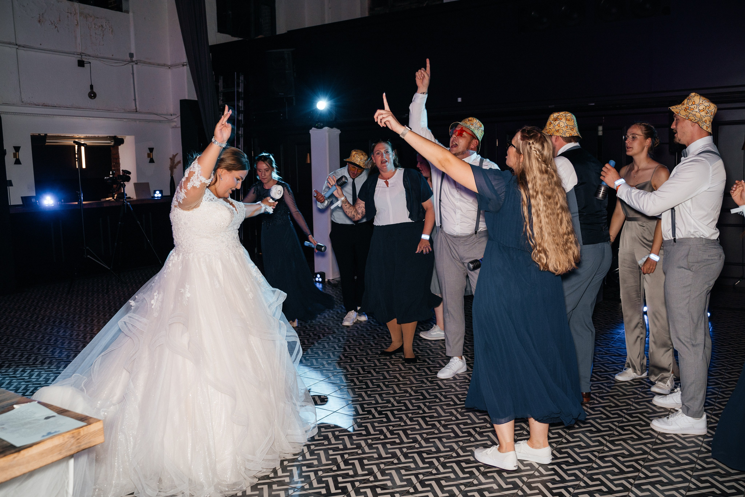 A & H, LUFRE. Wedding Photographer Germany