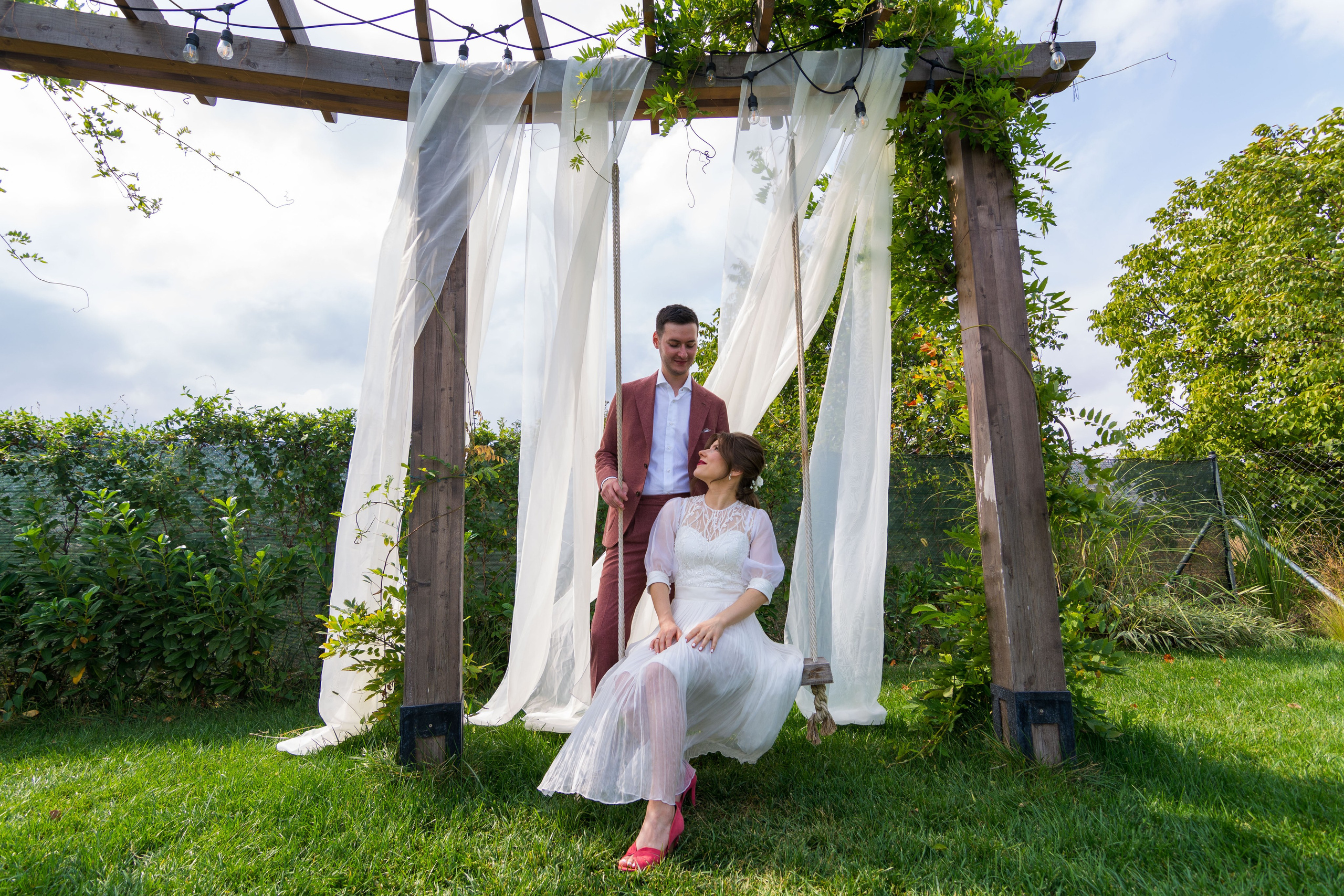 Sedinta foto Blissful Garden, fotografii de nunta, fotograf de nunta Comana, Blissful Garden, fotografii nunta de la sedinta foto, pozing mireasa, obiceiuri, fotografie profesionala nunta