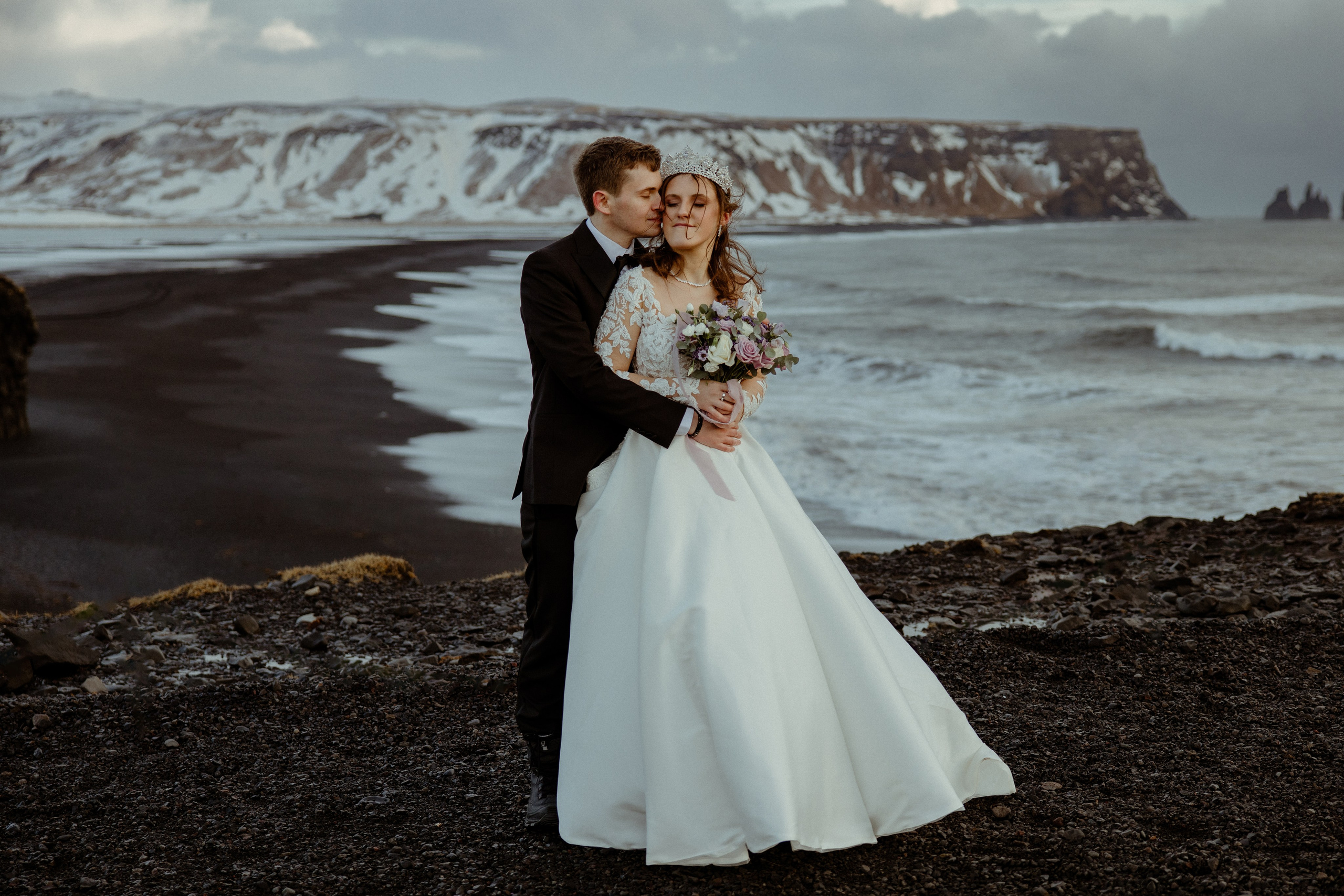 Snowy Elopement in Iceland. Iceland elopement photo and video | Nikolaichik Photo