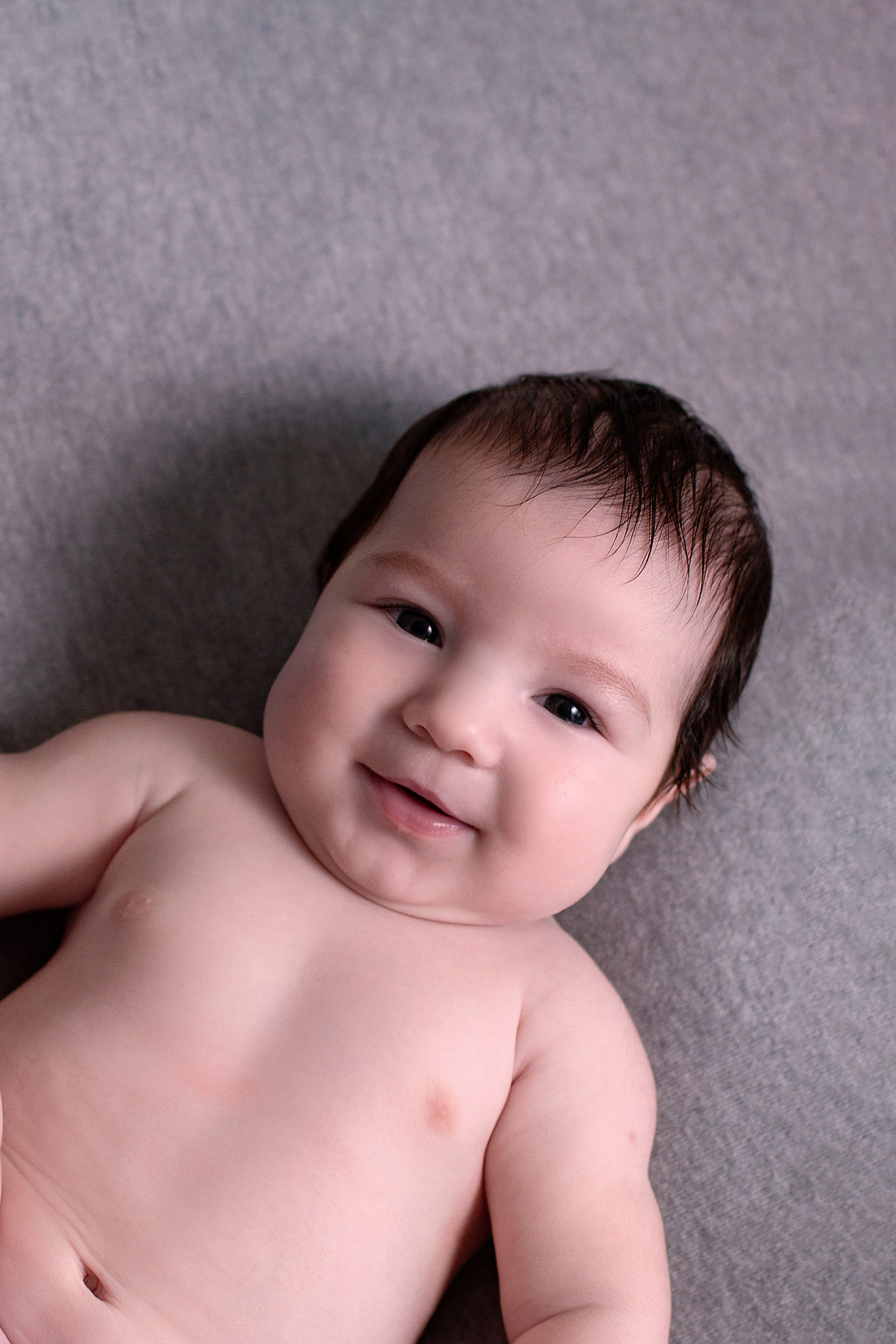 Дети до года. Детский и семейный фотограф в г. Бельцы