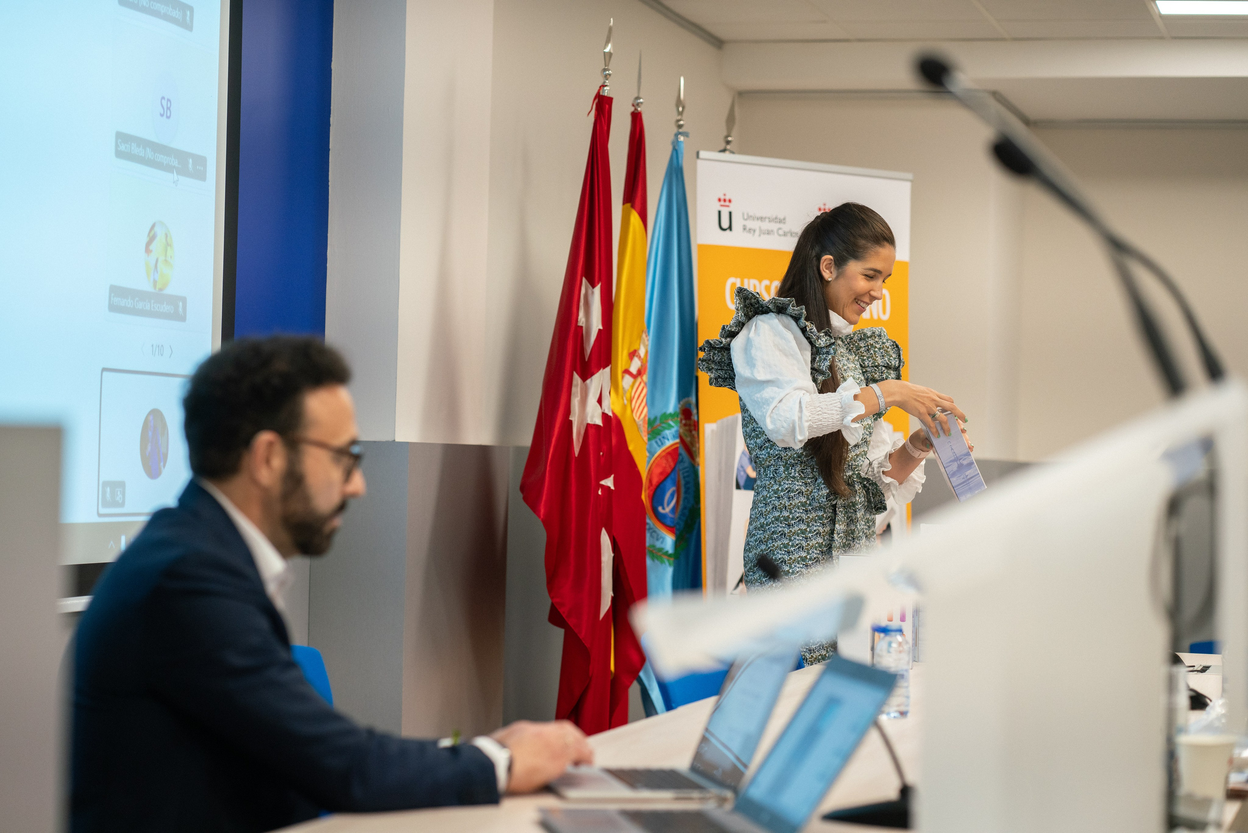 Congreso de foniatras. Fotógrafa en Madrid | Retratos femeninos, familia y sesiones con caballos – Anna Maruleva
