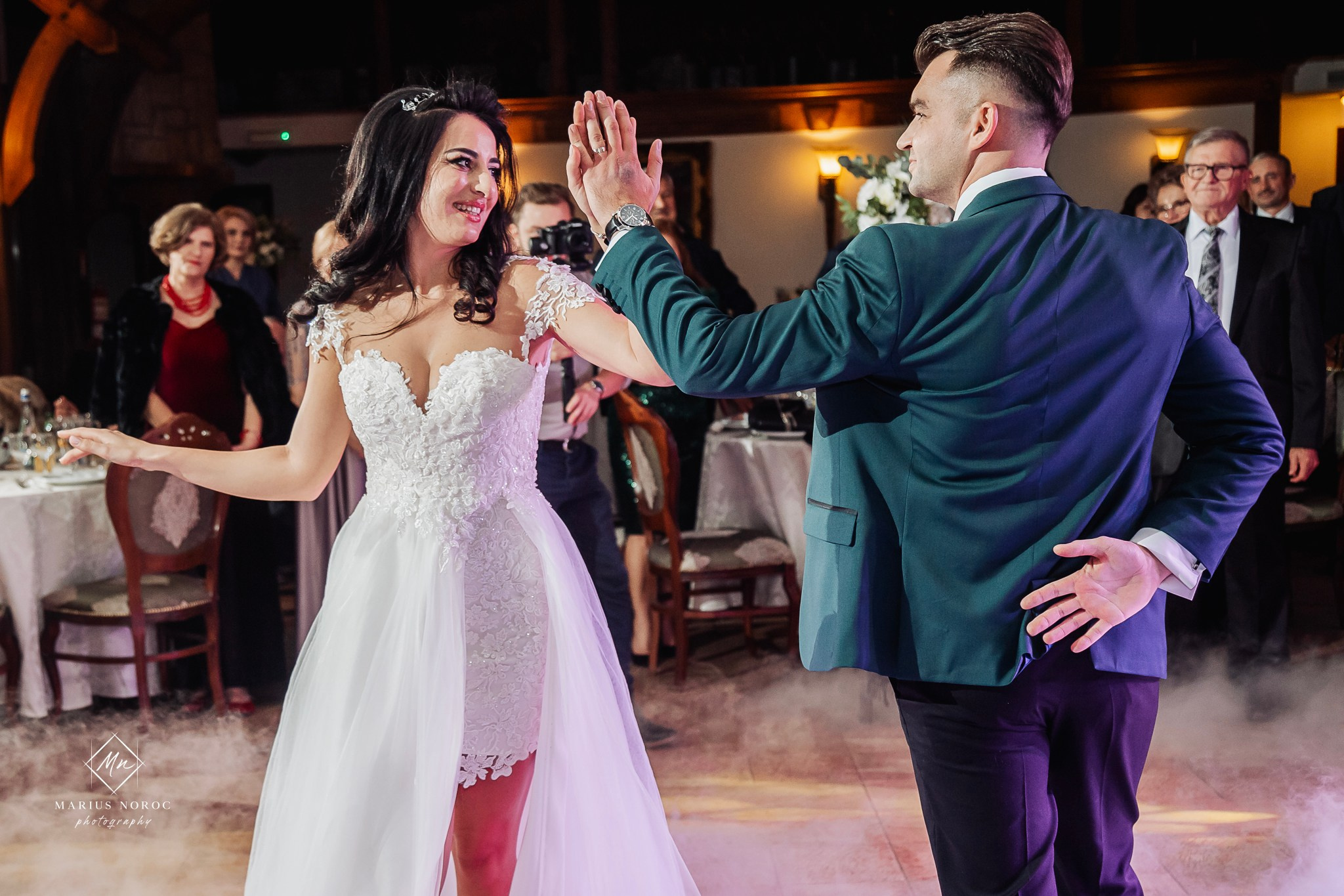 Elena & Petrisor | Hotel Restaurant La Castel Iasi