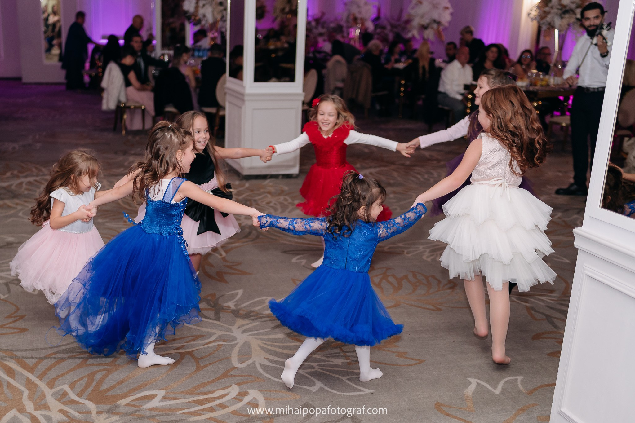 Fotograf de nuntă în Bucuresti| Mihai Popa Fotograf. Fotograf Nuntă & Botez București - Mihai Popa | Dincolo de oameni, imortalizez emoții!