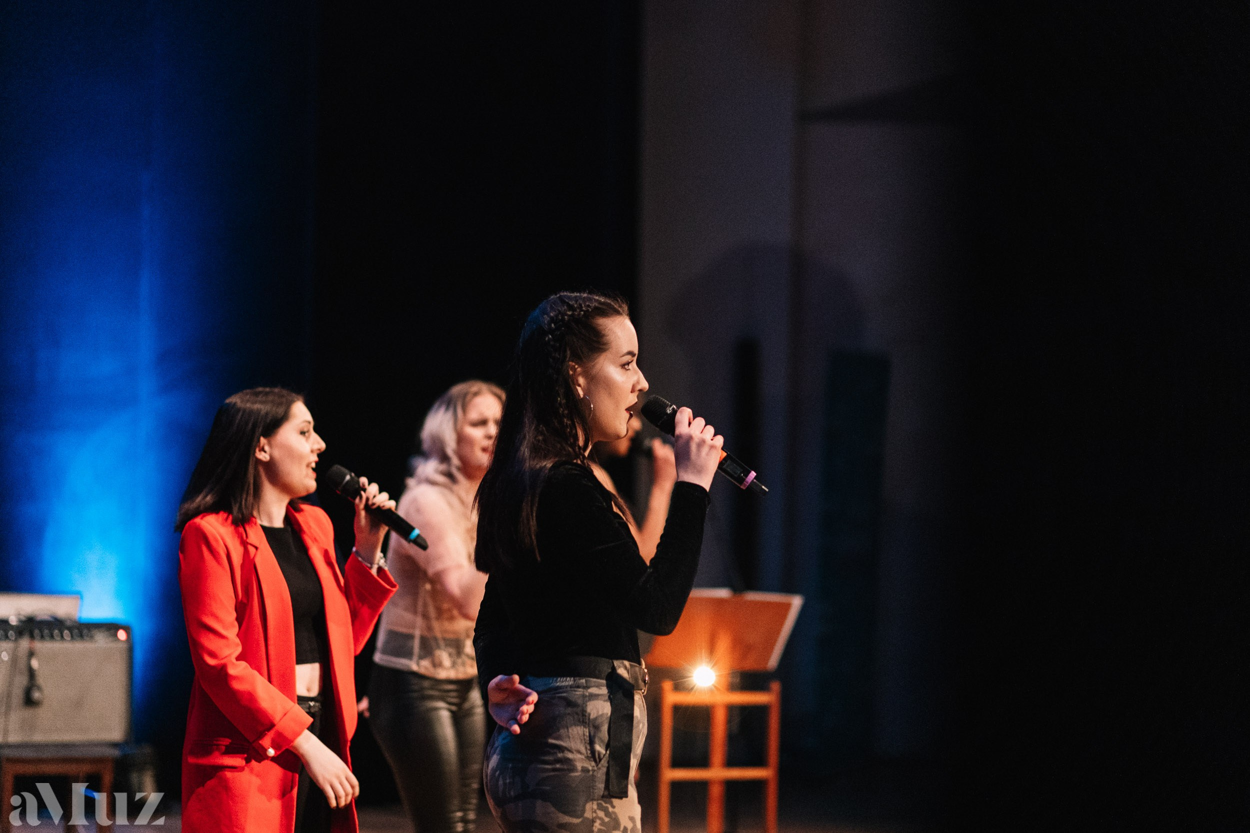 Jazz Zaśpiewam. Fotograf Ślubny Warszawa - Sesje Biznesowe Rodzinne Eventy