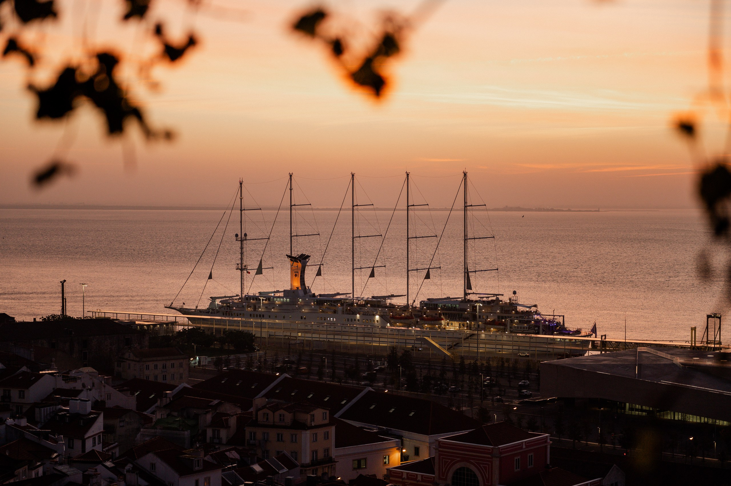 capture your family memories in Lisbon