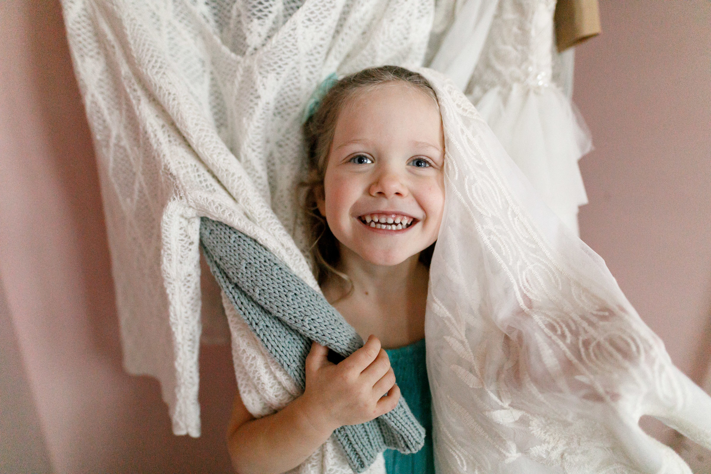 Family and kids photography. Photographer in Wroclaw Katerina Kouzmitcheva