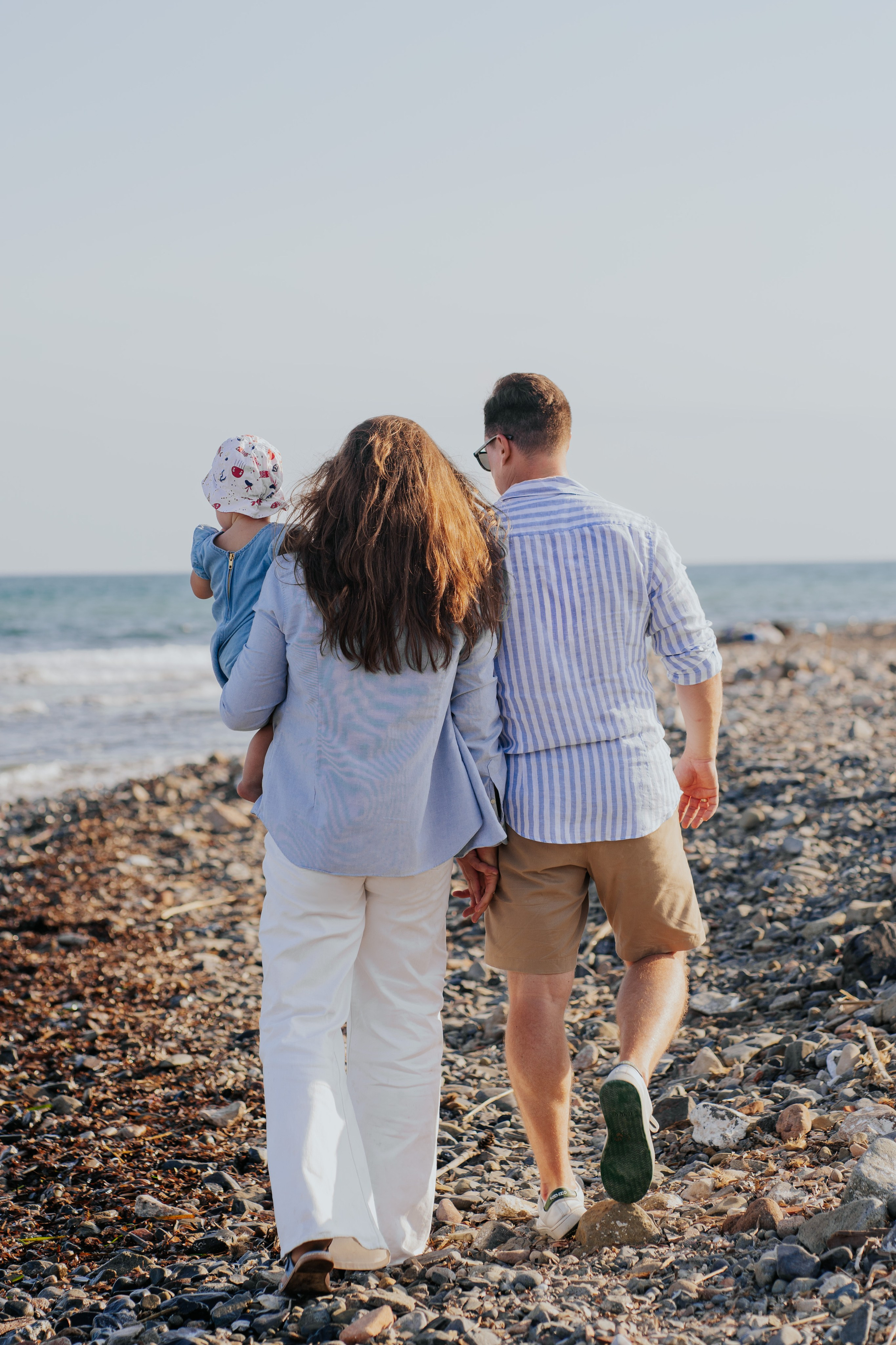 Family in Cambris. DiaFoto — Wow Photographer in Barcelona | Premium Barcelona Photoshoot Experience