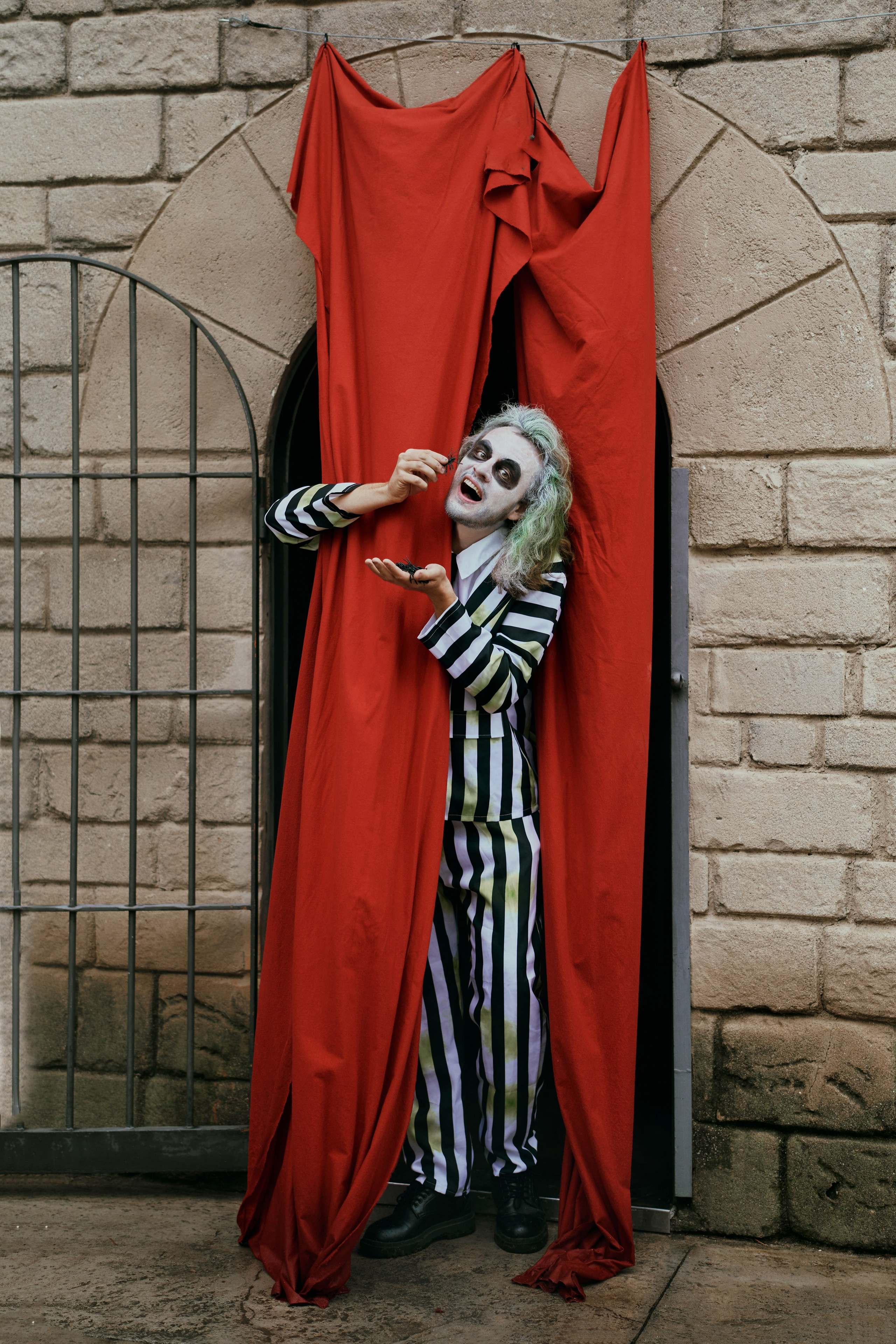 Битлджус-Битлджус-Битлджус. Fotógrafa en España Zhanna Zakharchenko