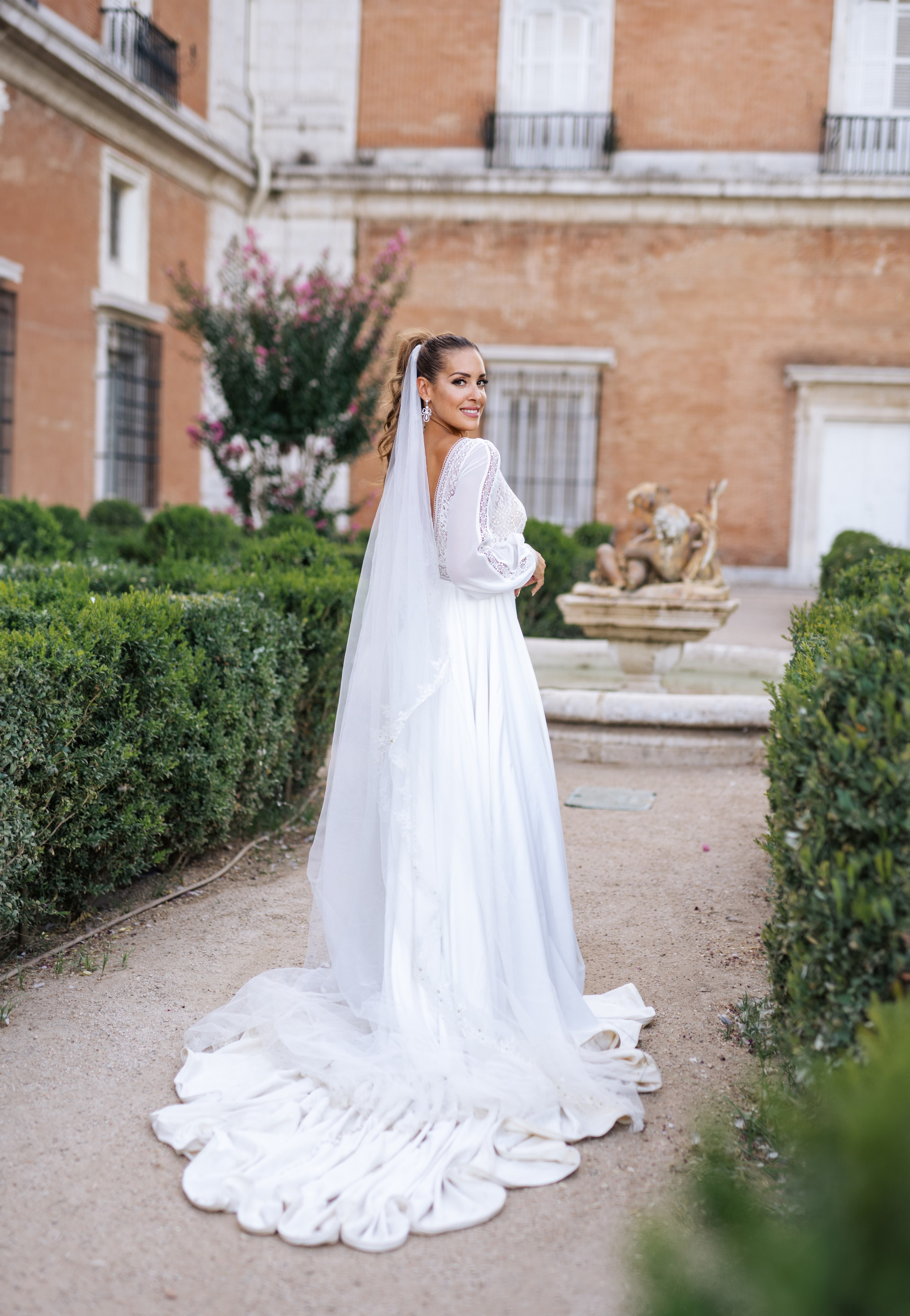 Brand content photography for wedding salon. Photographer in Madrid, Spain. Alyona Belyaninova