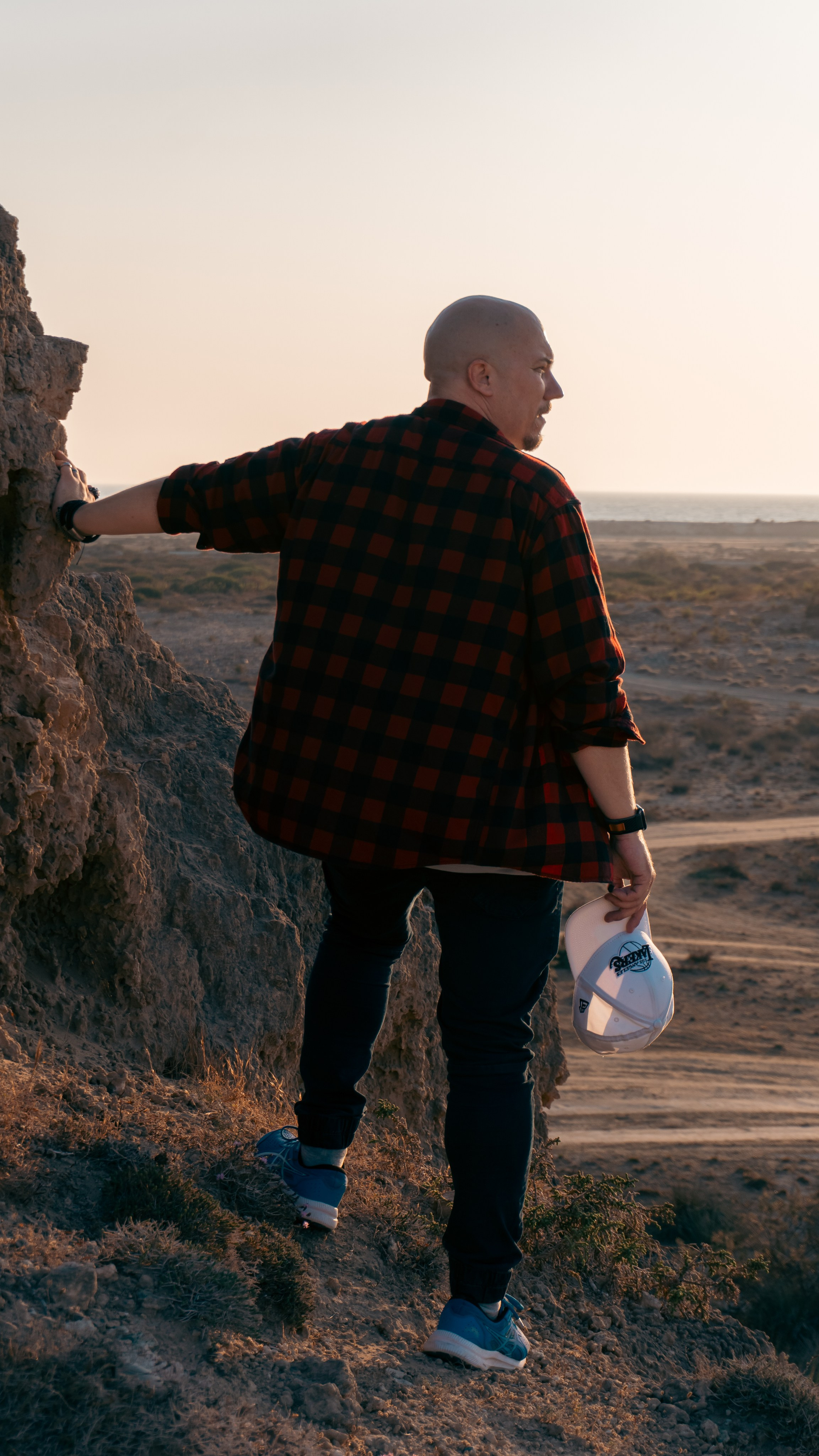 Pasha In The Desert Of Cyprus. Main