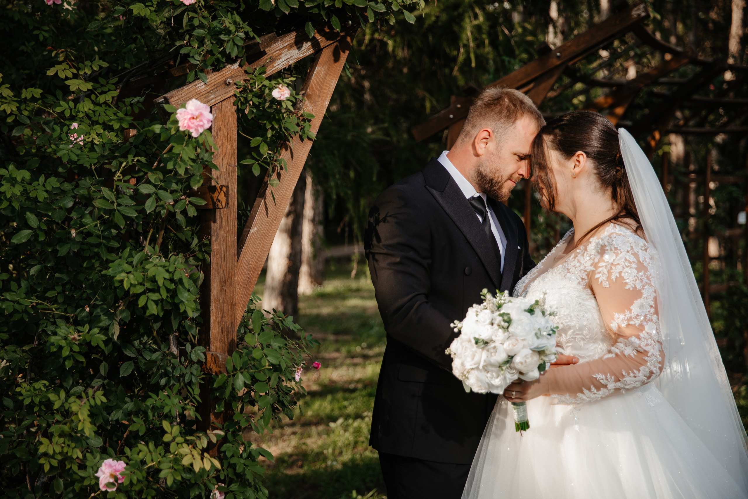 servicii foto. servicii foto Botoșani. servicii foto video Botoșani. fotograf nunta. fotograf evenimente. fotograf nunta Botoșani. Alin chirila. Alin chirila fotograf. Alinofotostudio.- Mire și mireasă – Sergiu & Liliana – ziua nunții, 2024  - Emoții în ziua nunții – Sergiu și Liliana  - Dansul mirilor – fotografie artistică nuntă 2024  - Sedinta foto romantică în natură – Sergiu & Liliana  - Rochia de mireasă și detalii de nuntă elegante