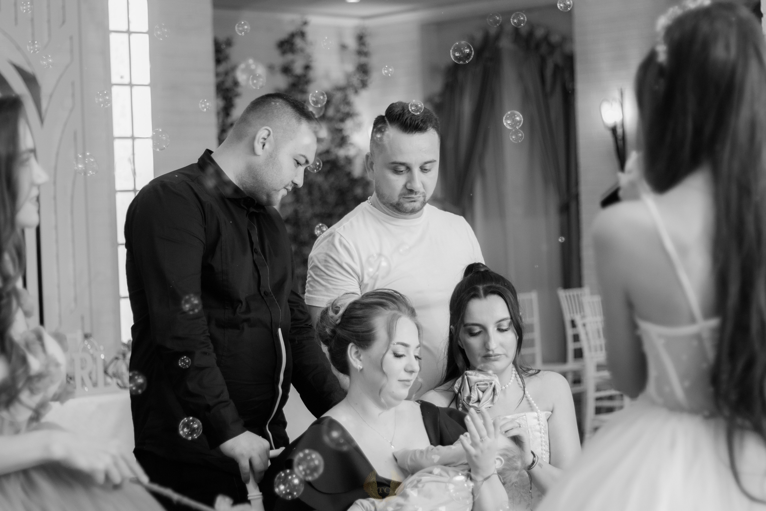 Eva Ioana. Fotograf si videograf — evenimente si studio