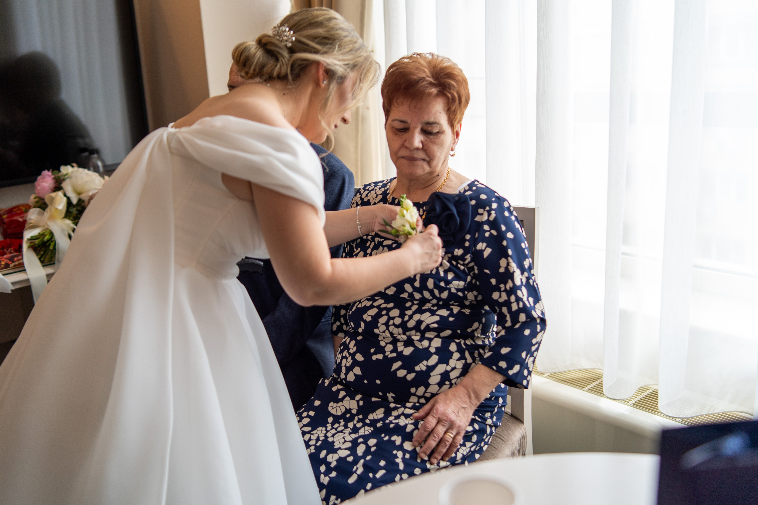 Alexandra + Andrei / Iasi. Foto-Video Nunta Iasi, Suceava, Bucuresti / Disponibilitate 2025 — 2026 — 2027