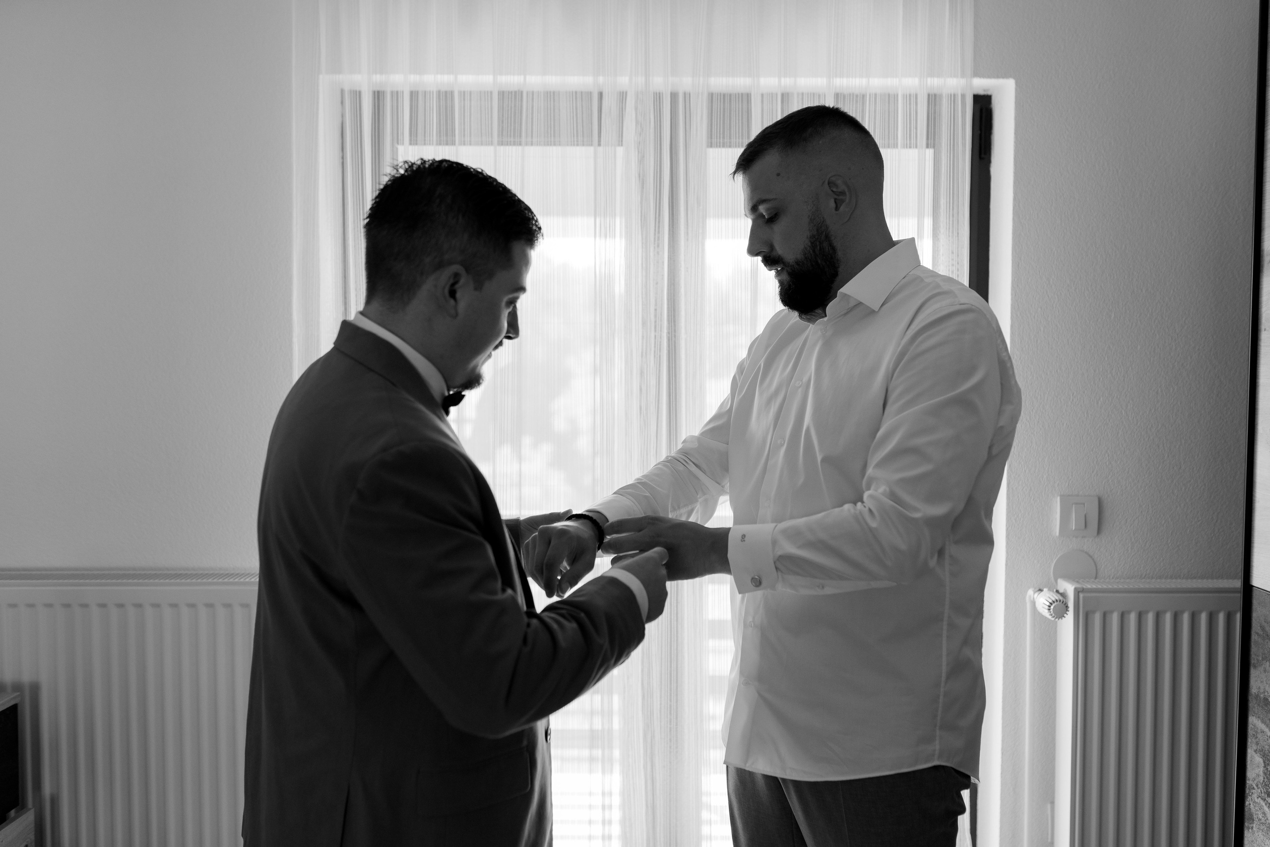 M&D|Between City Lights and Hidden Oasis. Black Sheep Produkcija| Wedding Photography and Wedding Films, based in Kragujevac, Europe / Fotograf i videograf, Kragujevac, Srbija