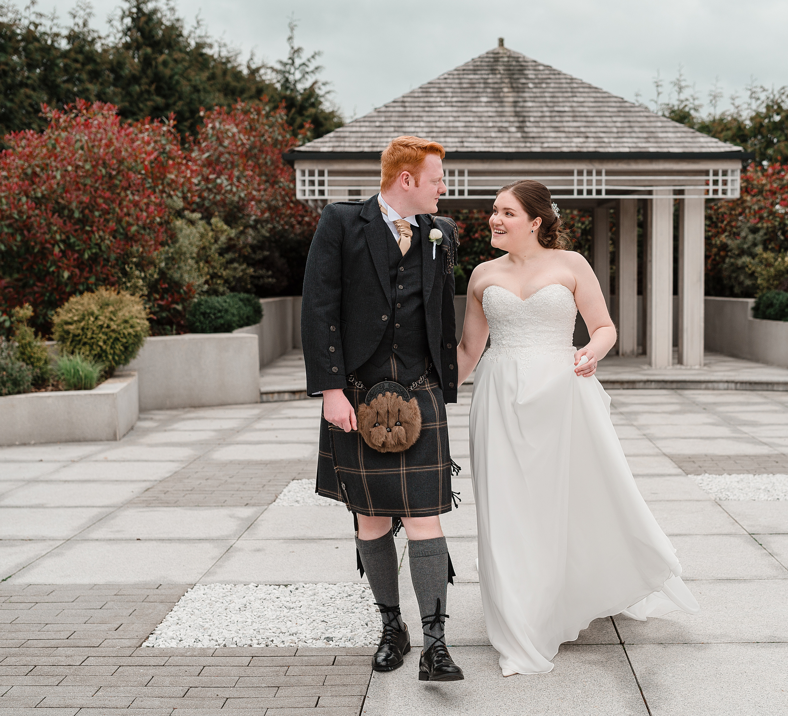 Wedding photos. Portrait and Family photographer based in Larkhall Scotland