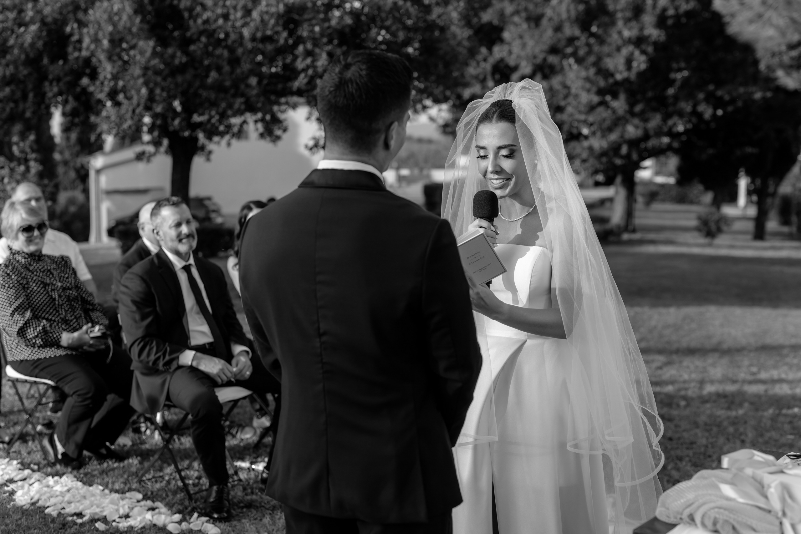 Dom&Ally. Wedding photographer Italy