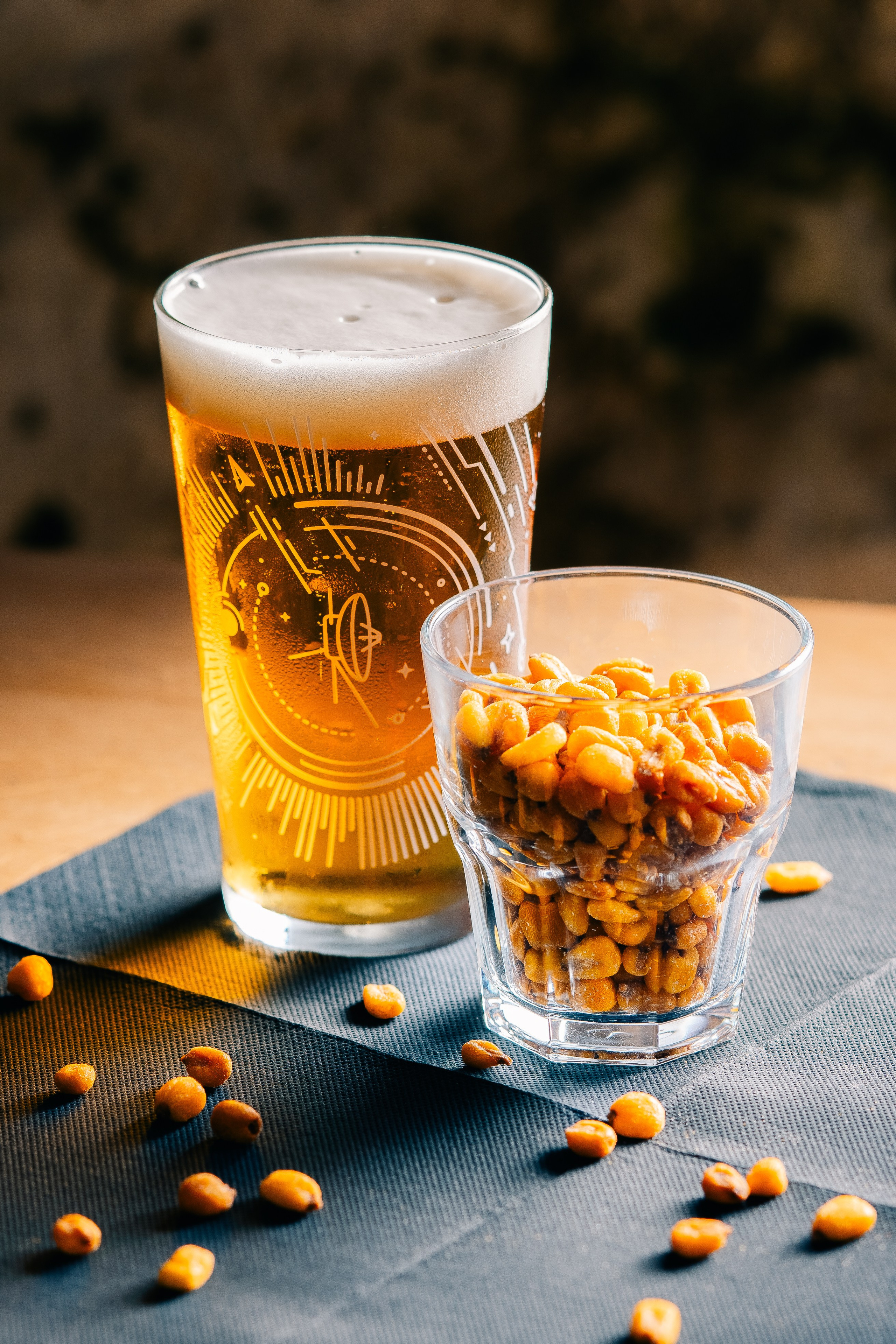 Летнее меню бара Voyager 1. Мария Шер. Профессиональный фотограф в городе Порту, Португалия