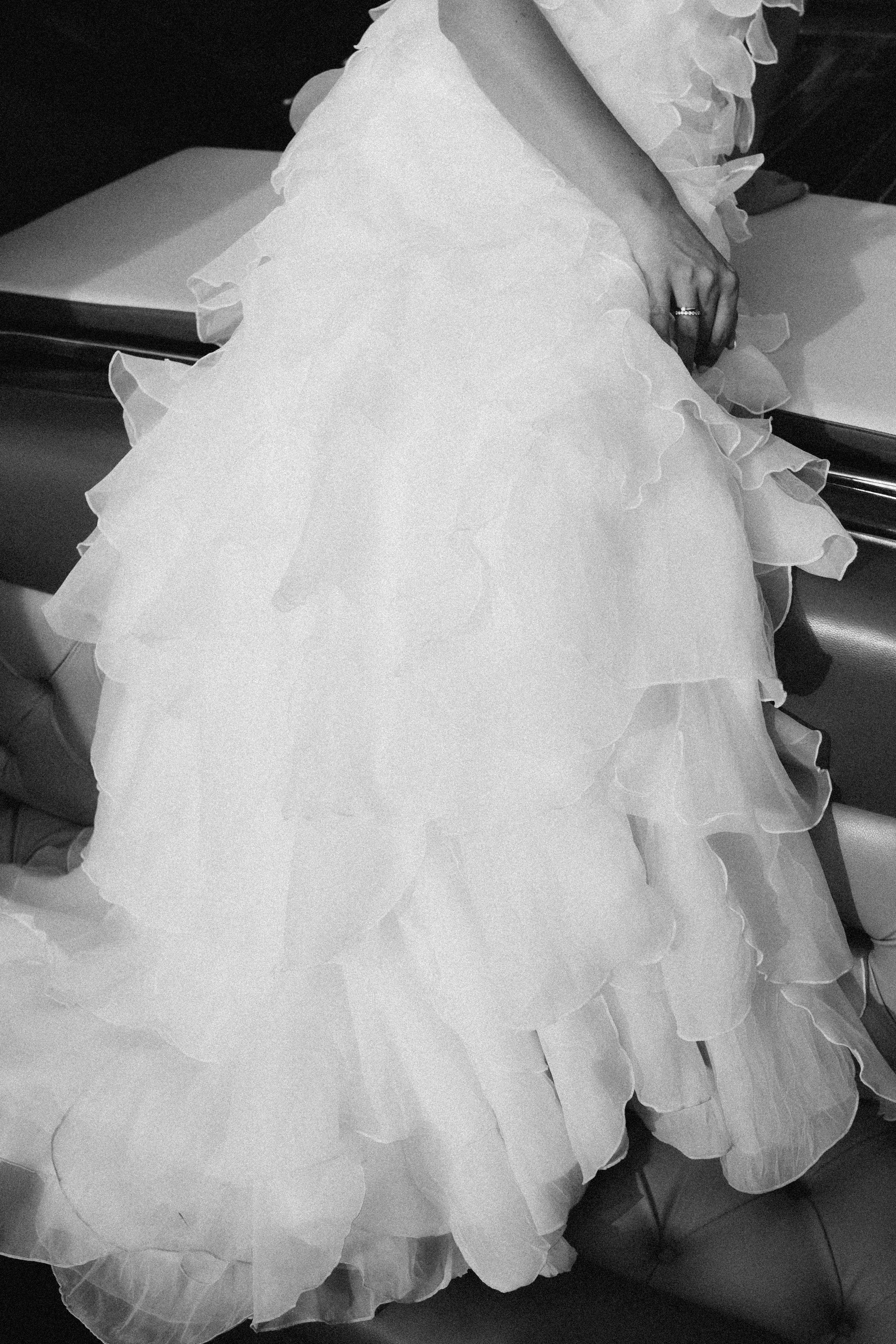 Lake Como Elopement Photography | Boat & Villa Monastero Wedding. Photographer in Italy Anna Linnik