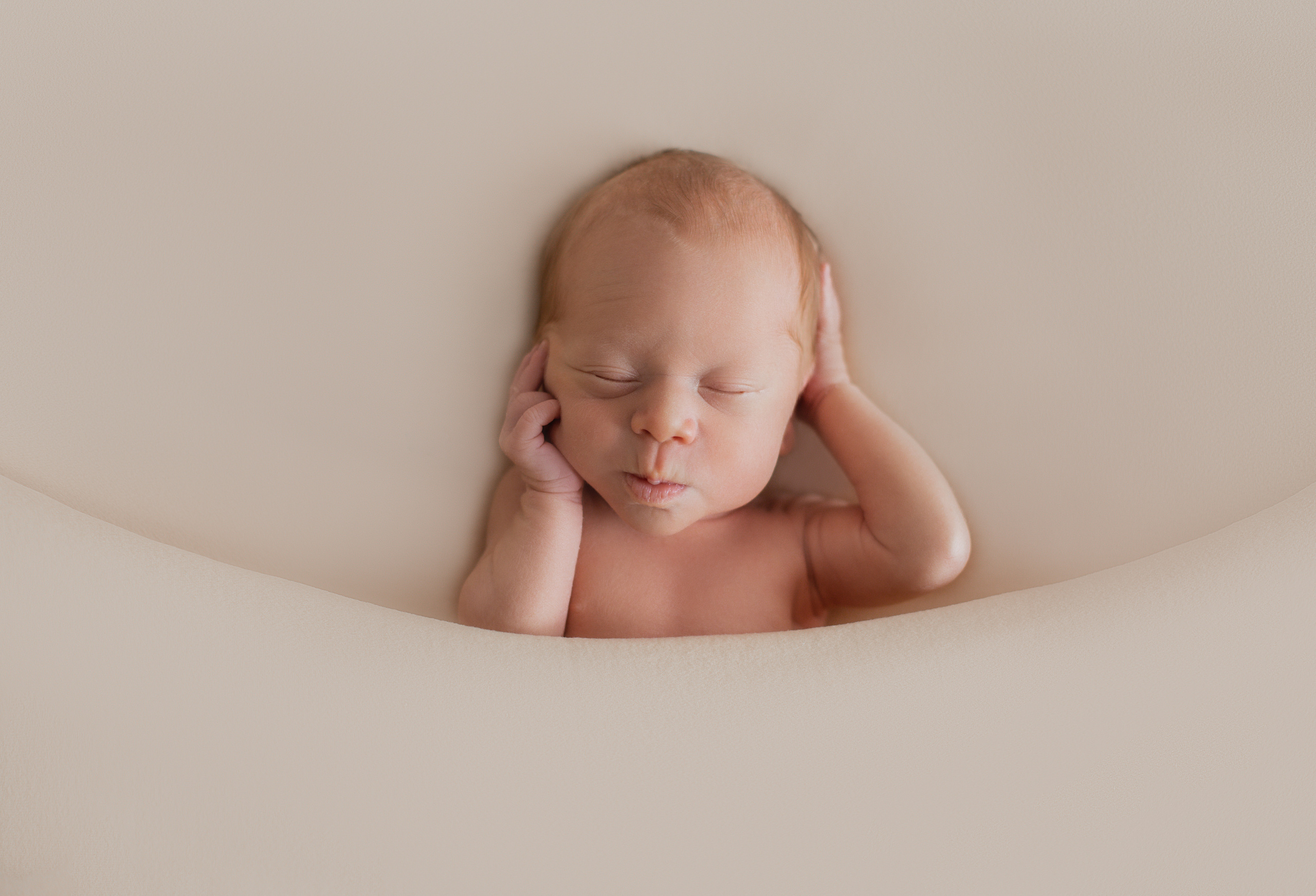 NEWBORN. Valokuvaaja Itä-Uudellamaalla Viktoria photography