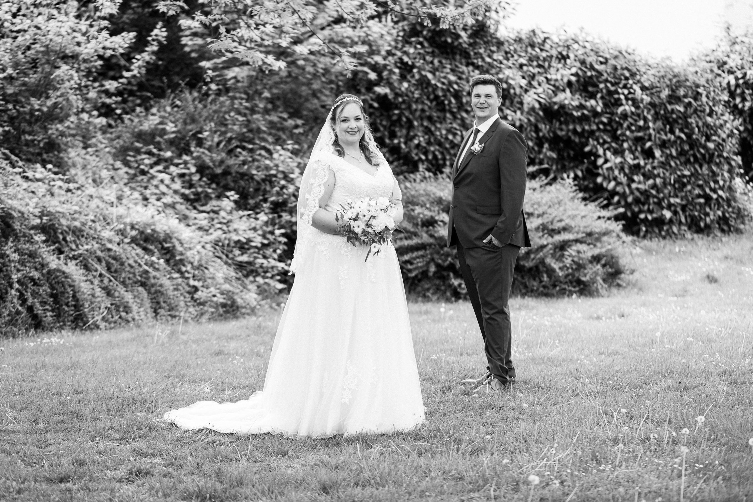 Kirchliche Trauung in Oerlinghausen. Hochzeitfotograf in Bielefeld