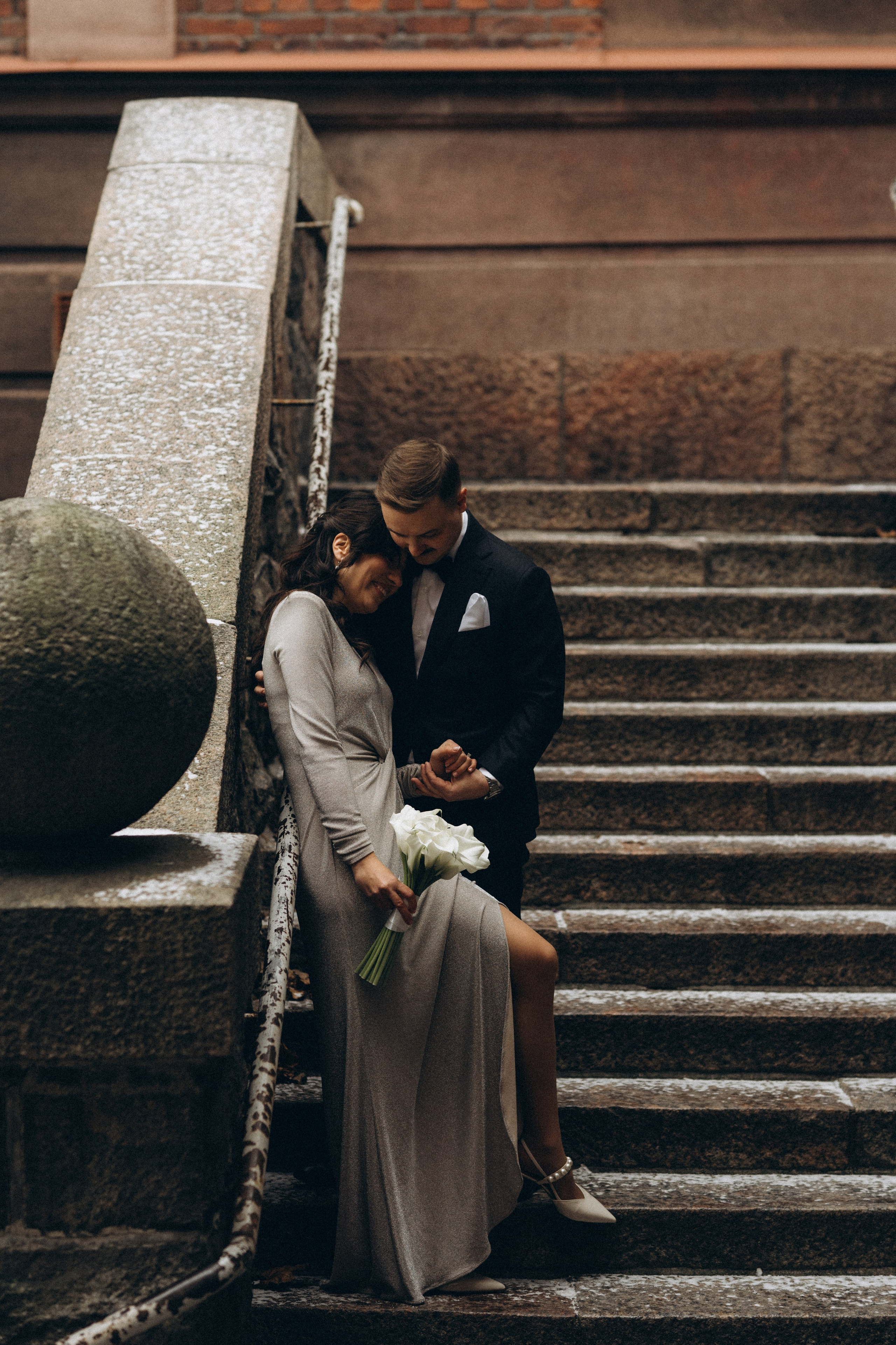 Wedding, city wedding, couple, lovestory, potrait. Wedding and portrait photographer in Helsinki Vickan O