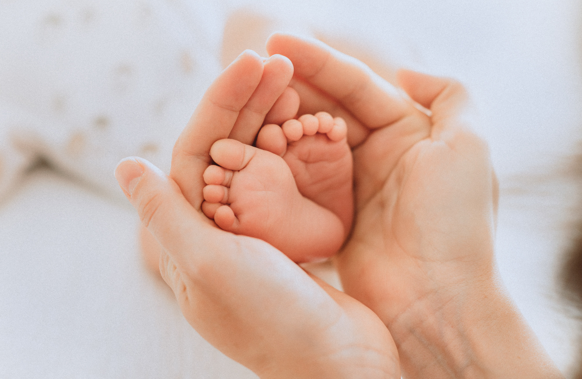 Домашняя фотосессия новорожденного малыша в Праге. Семейный и свадебный фотограф в Праге Наталья Федори