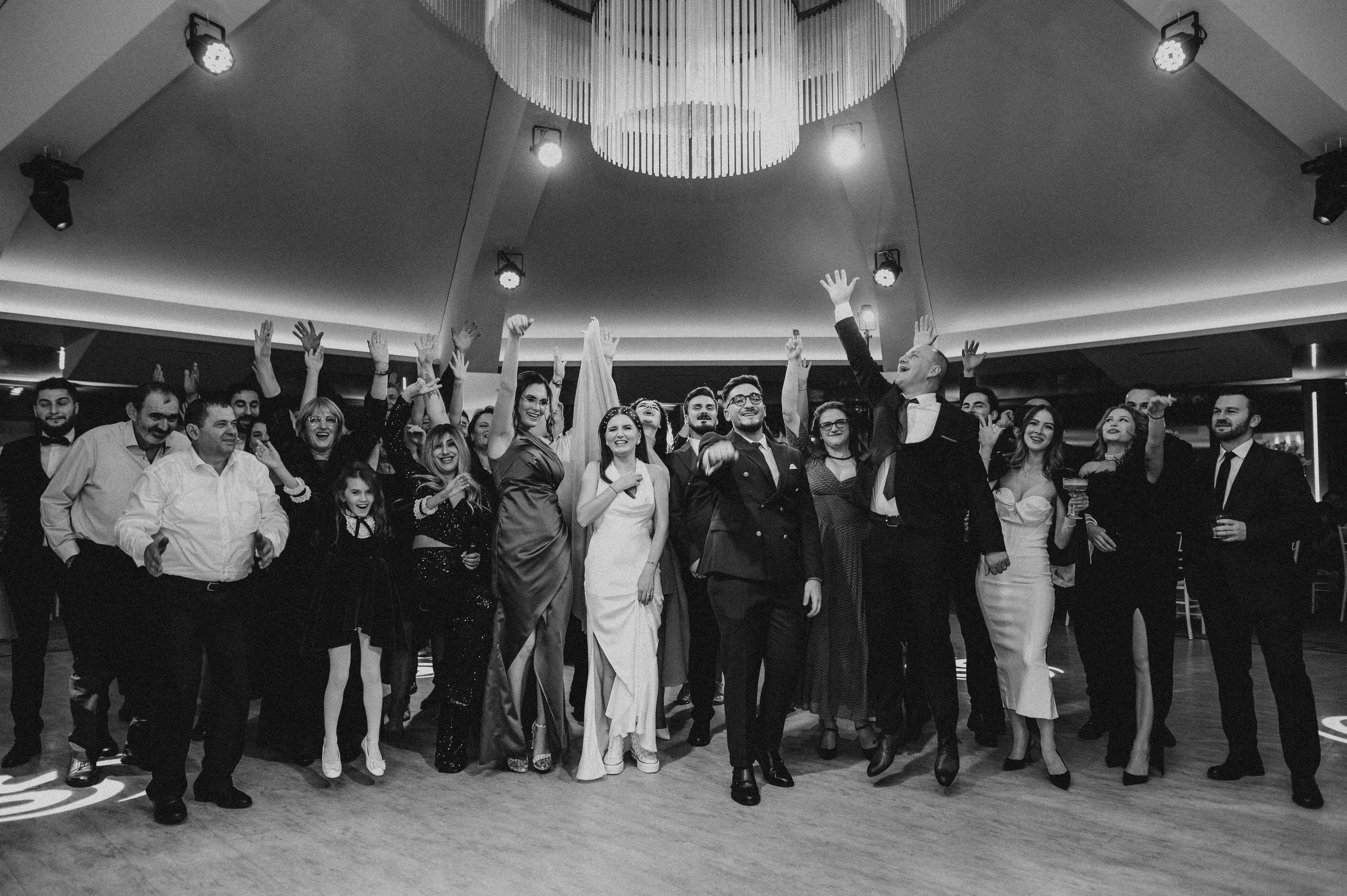 Nunta in Octombrie, in culorile toamnei , la Elysium , Iasi. Proud Vision Weddings | Wedding Photography & Film — Servicii profesionale Foto Video Nunta Iasi