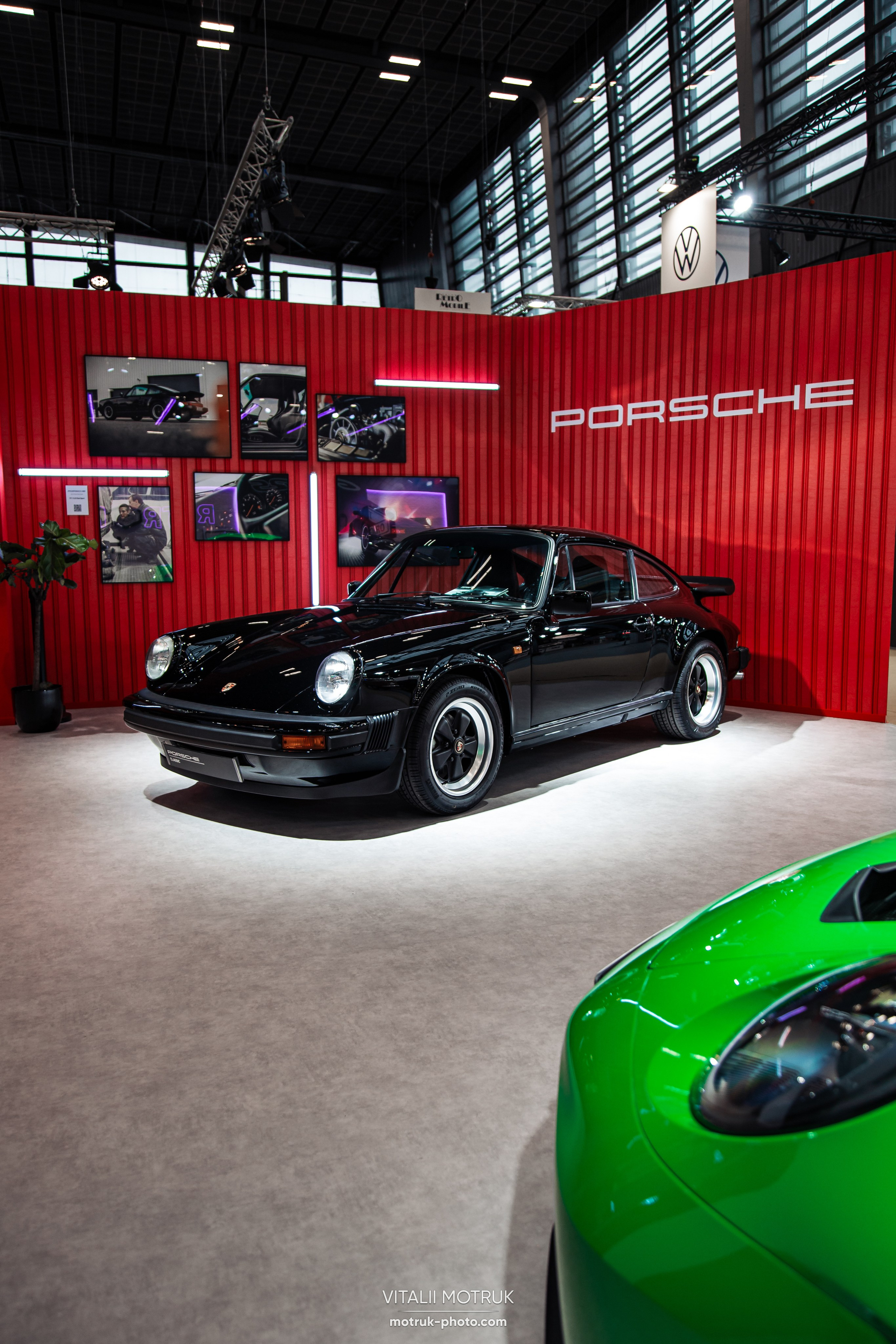 Retromobile. Photographer in Paris — Vitalii Motruk