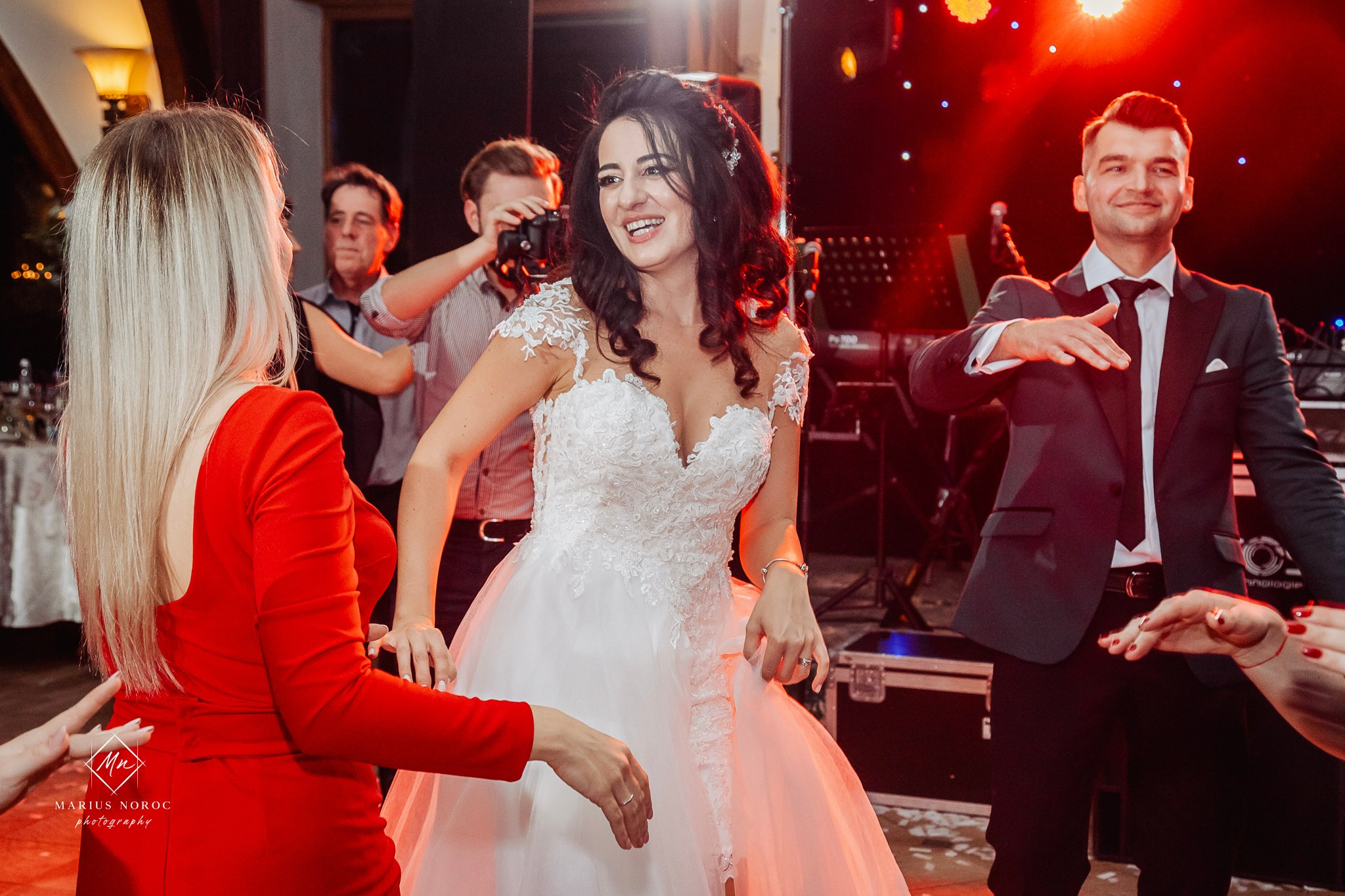 Elena & Petrisor | Hotel Restaurant La Castel Iasi