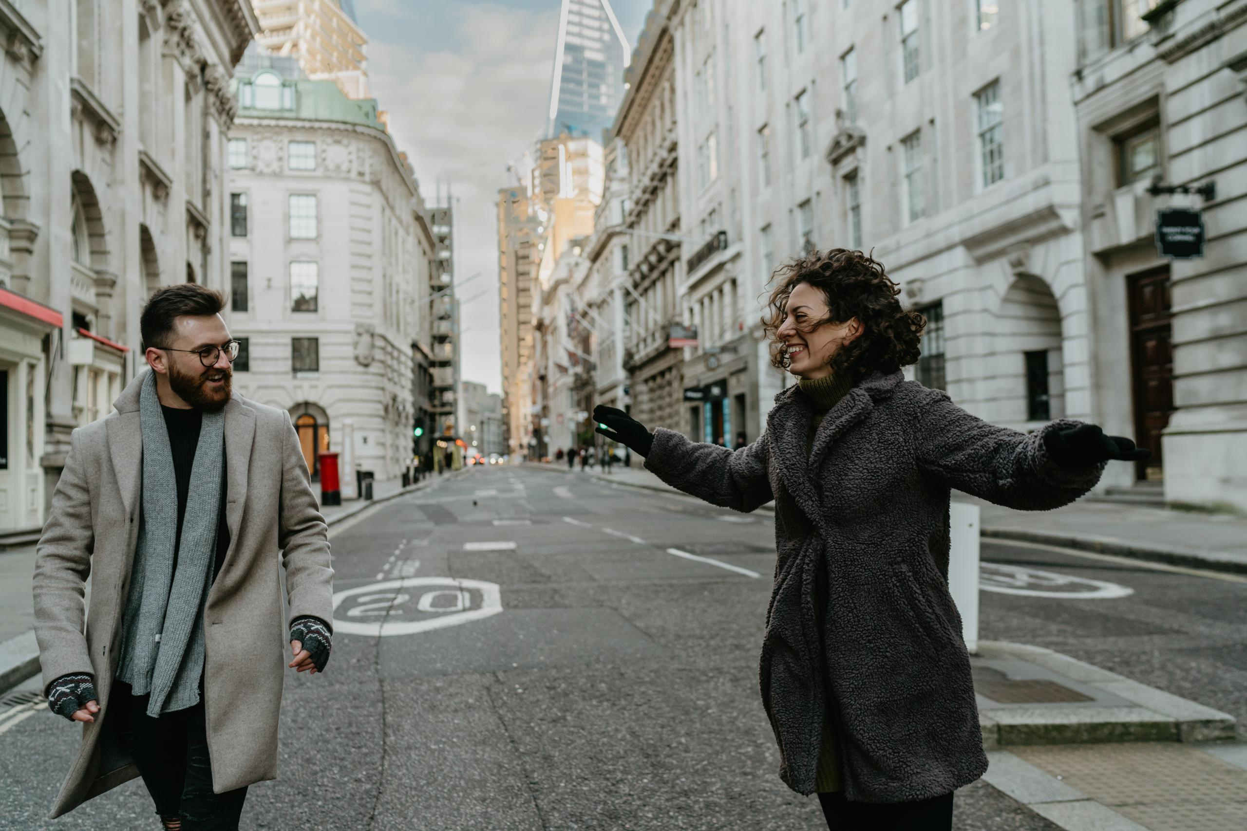 Warm Christmas engagement session in Central London. London portrait and family photographer