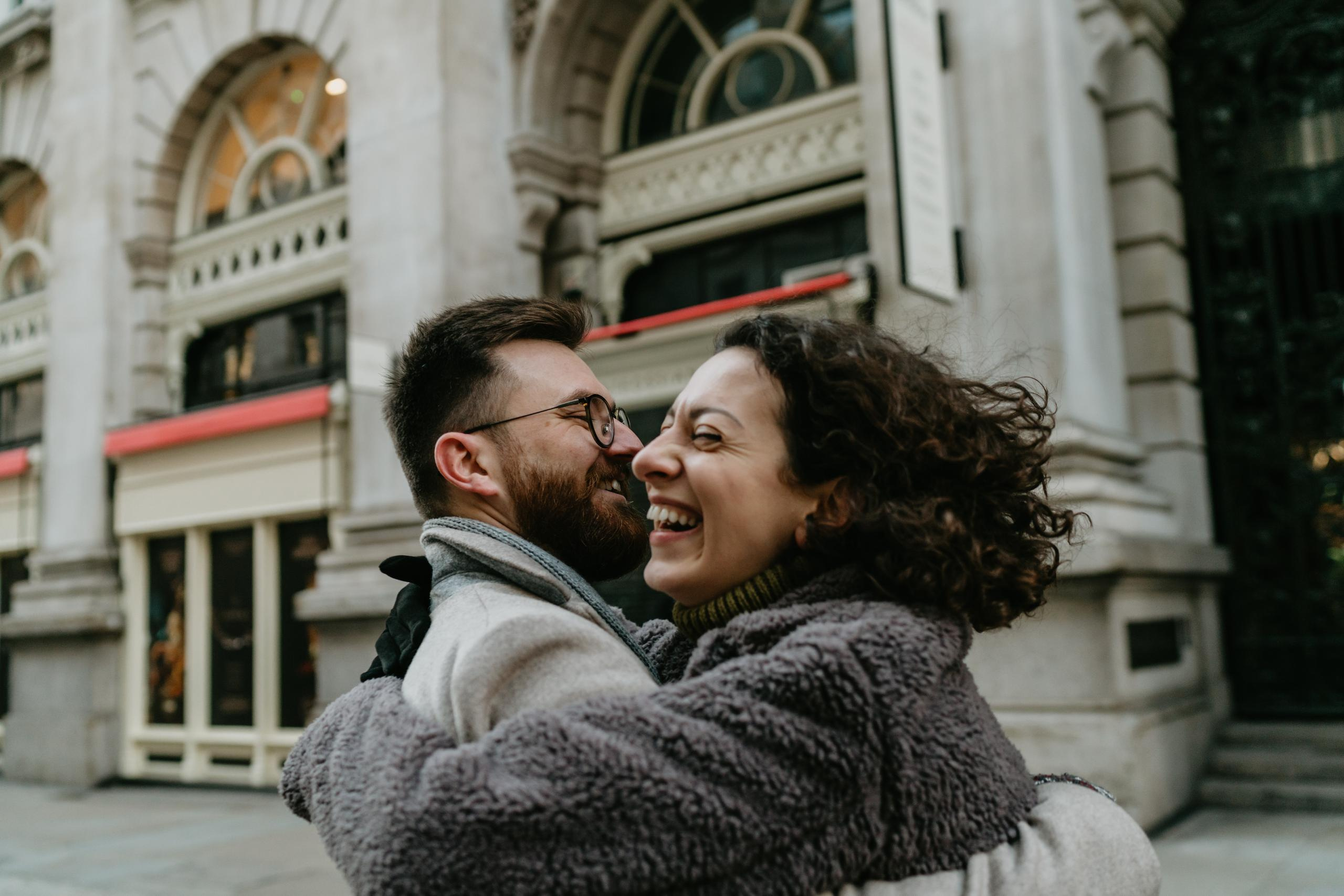 Warm Christmas engagement session in Central London. London portrait and family photographer