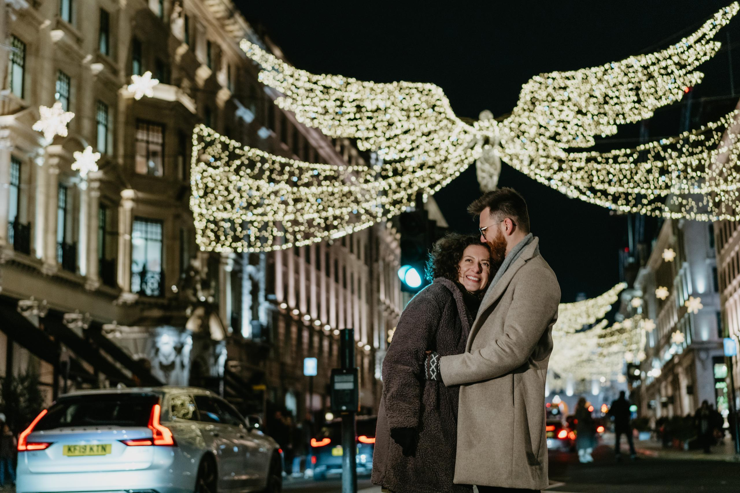 Warm Christmas engagement session in Central London. London portrait and family photographer