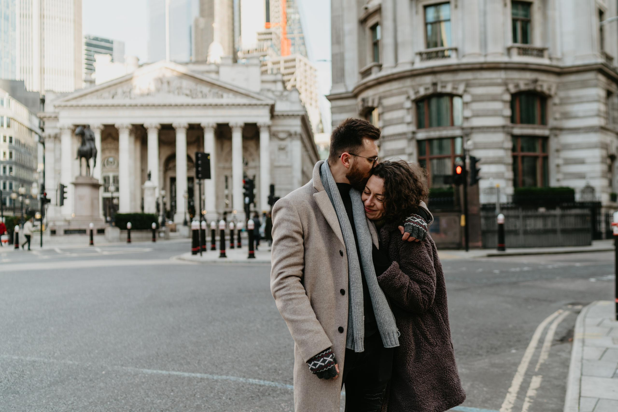 Warm Christmas engagement session in Central London. London portrait and family photographer