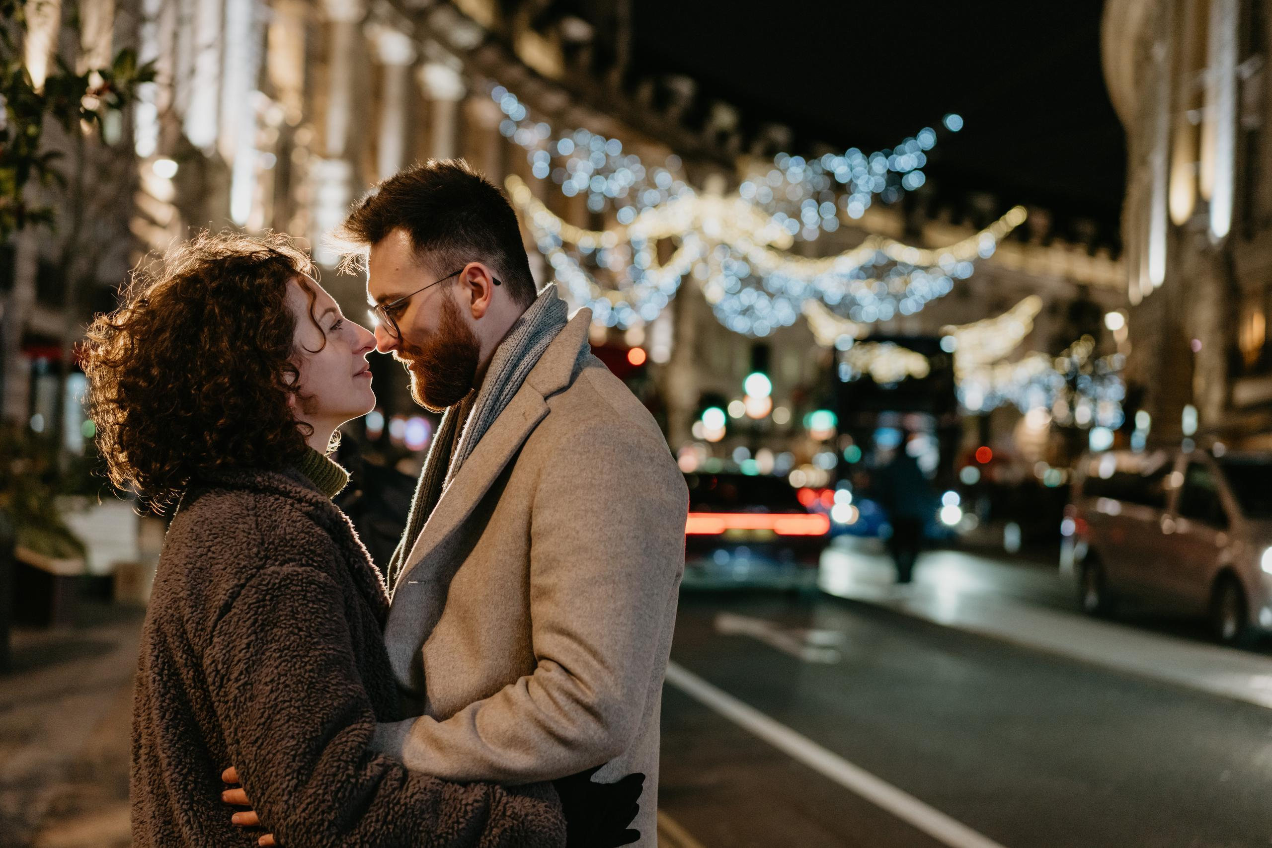 Warm Christmas engagement session in Central London. London portrait and family photographer