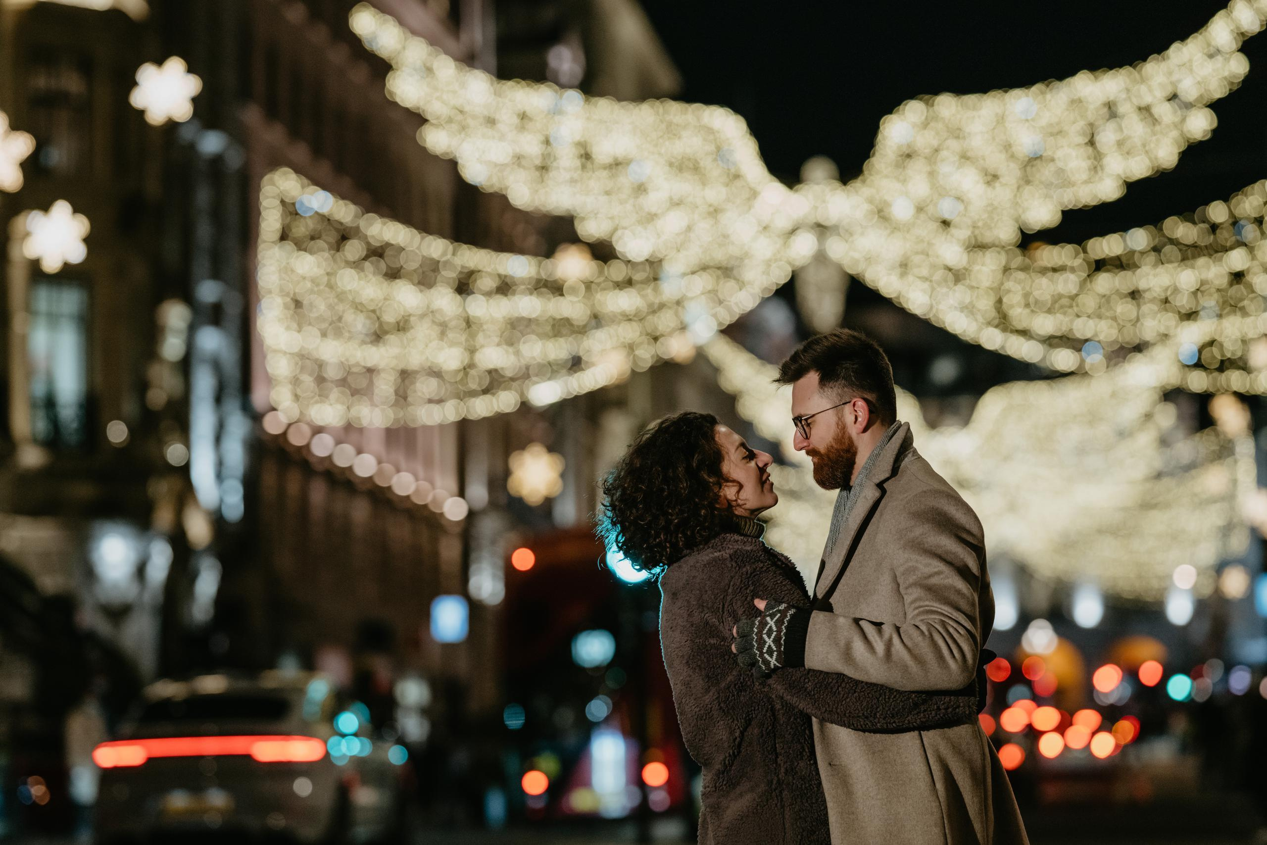 Warm Christmas engagement session in Central London. London portrait and family photographer