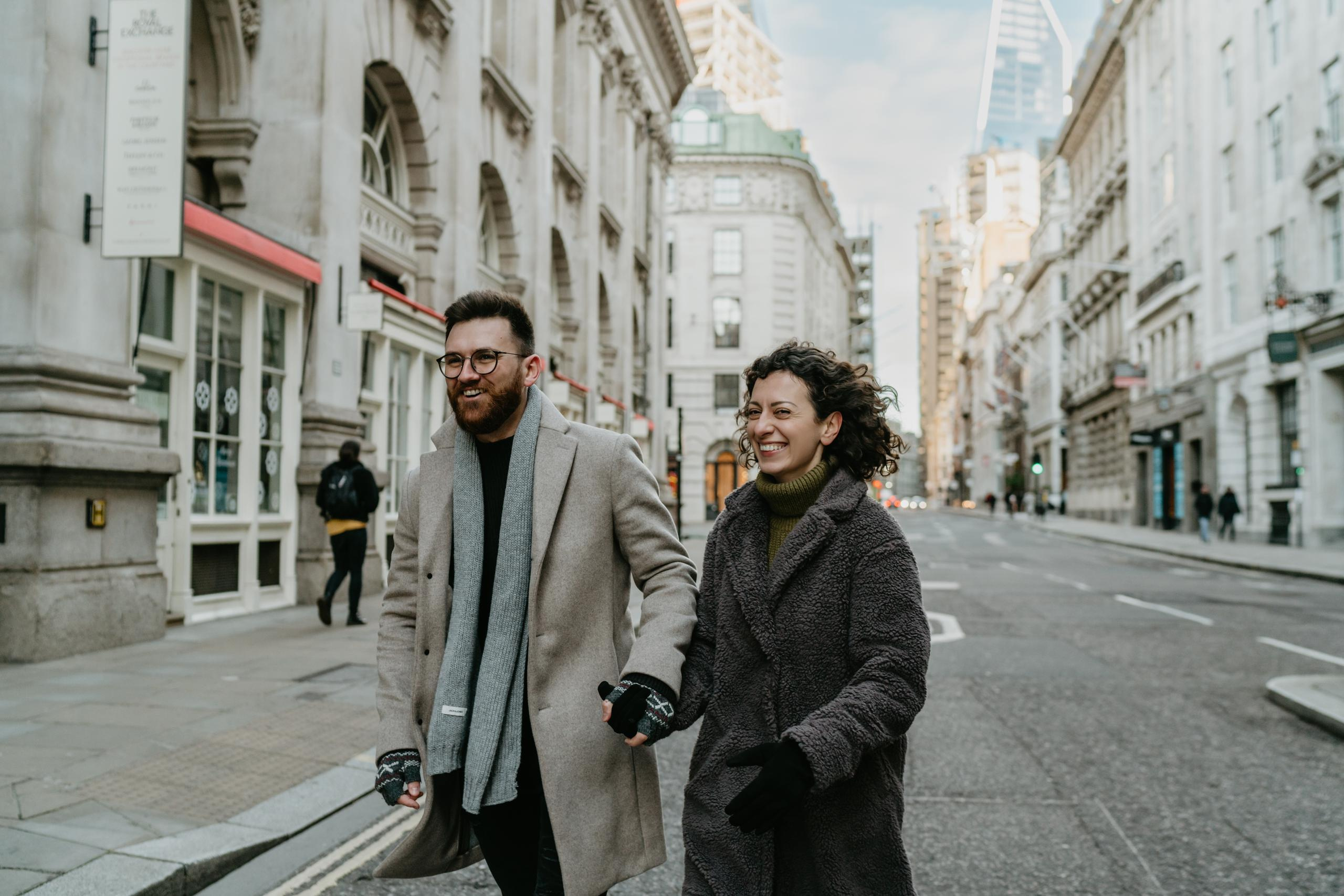 Warm Christmas engagement session in Central London. London portrait and family photographer