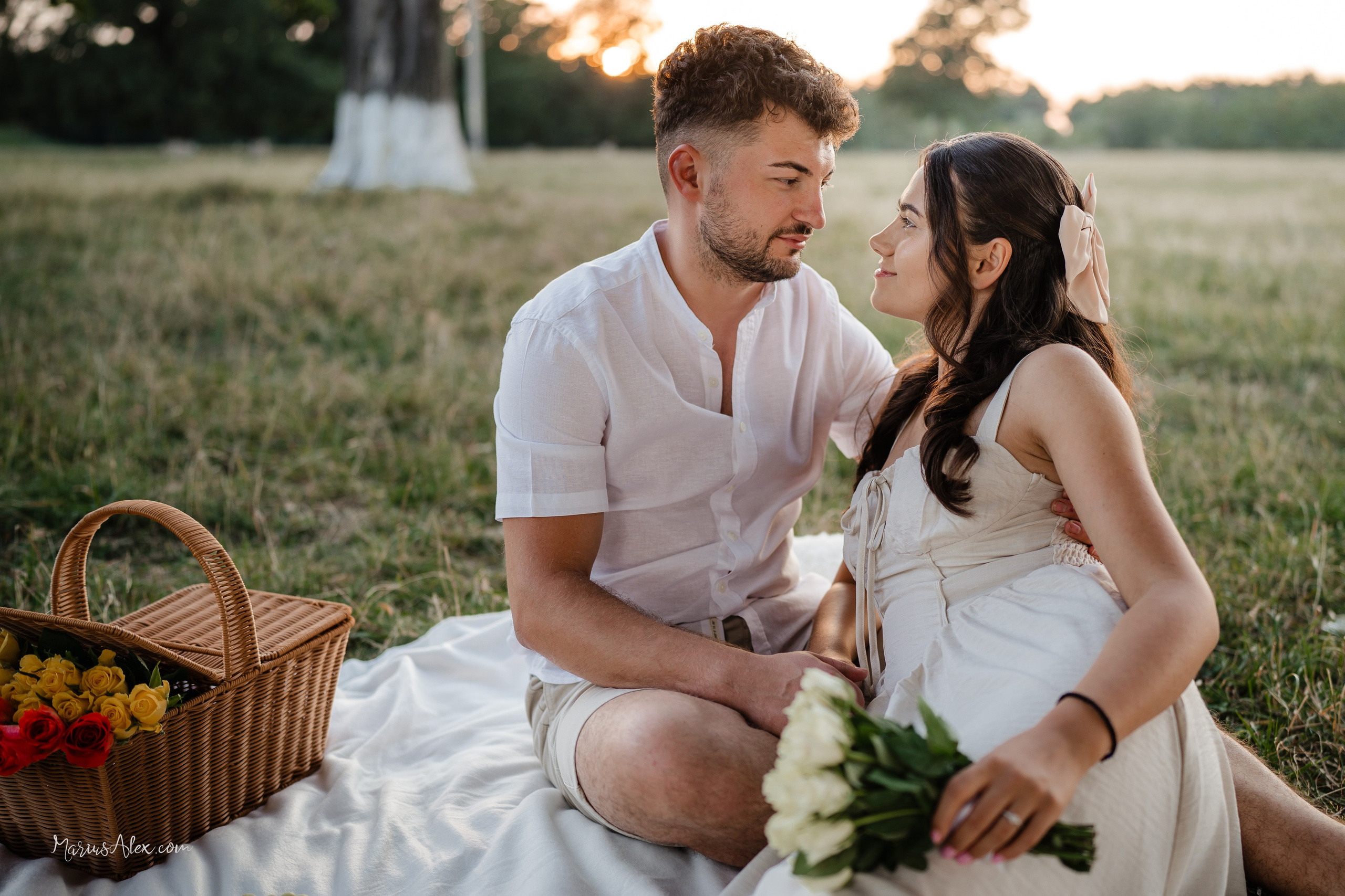 Camelia & Marcel - Save the Date. Marius Alex fotograf de eveniment si portret din Suceava