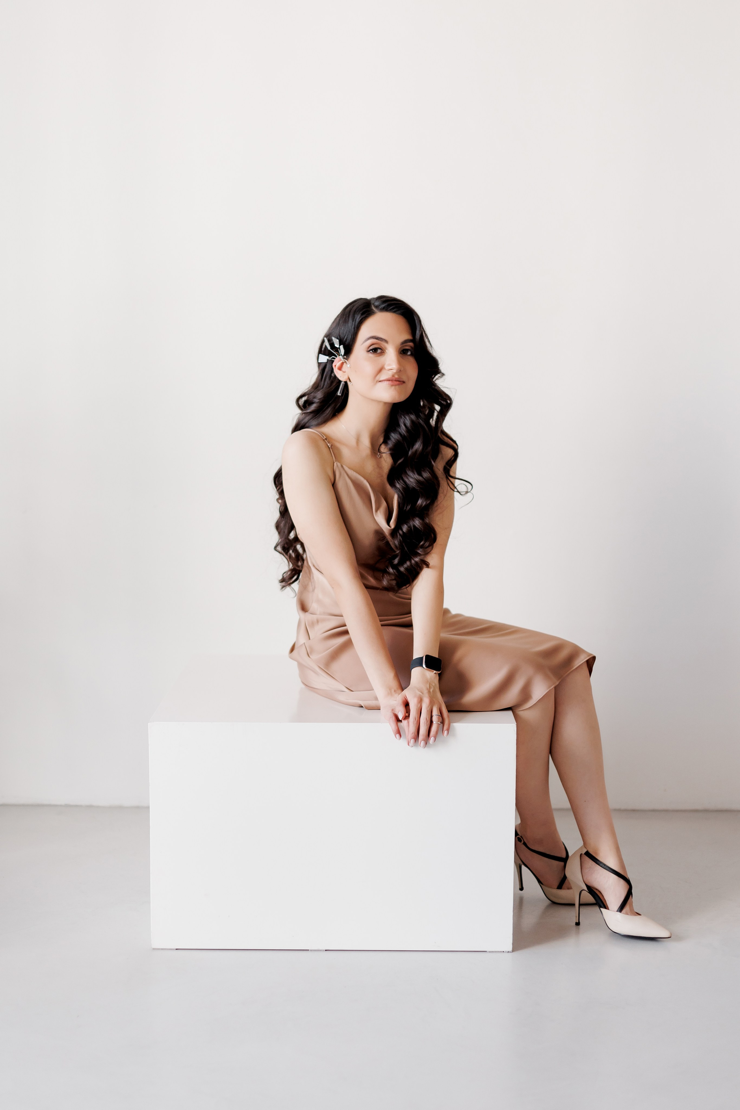 Gretta. Wedding and Family Photograph