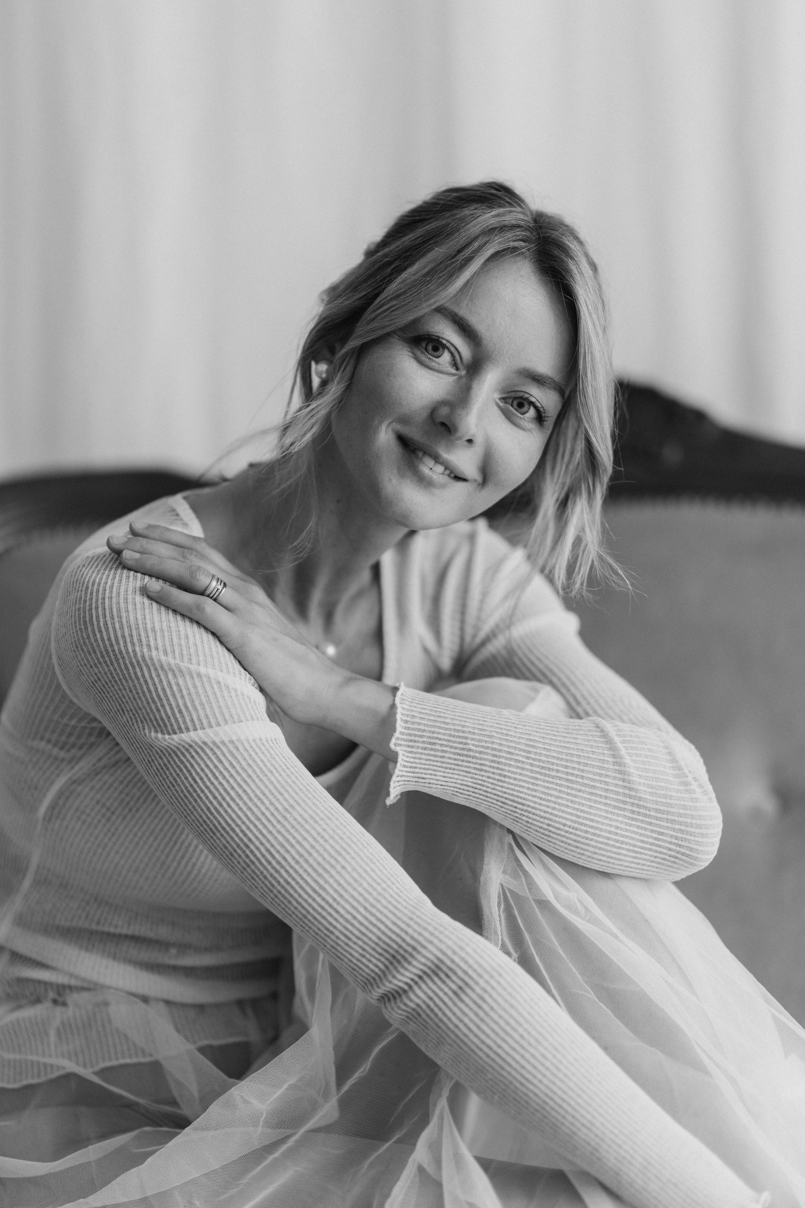 Olga. Wedding and portrait photographer in Helsinki Vickan O