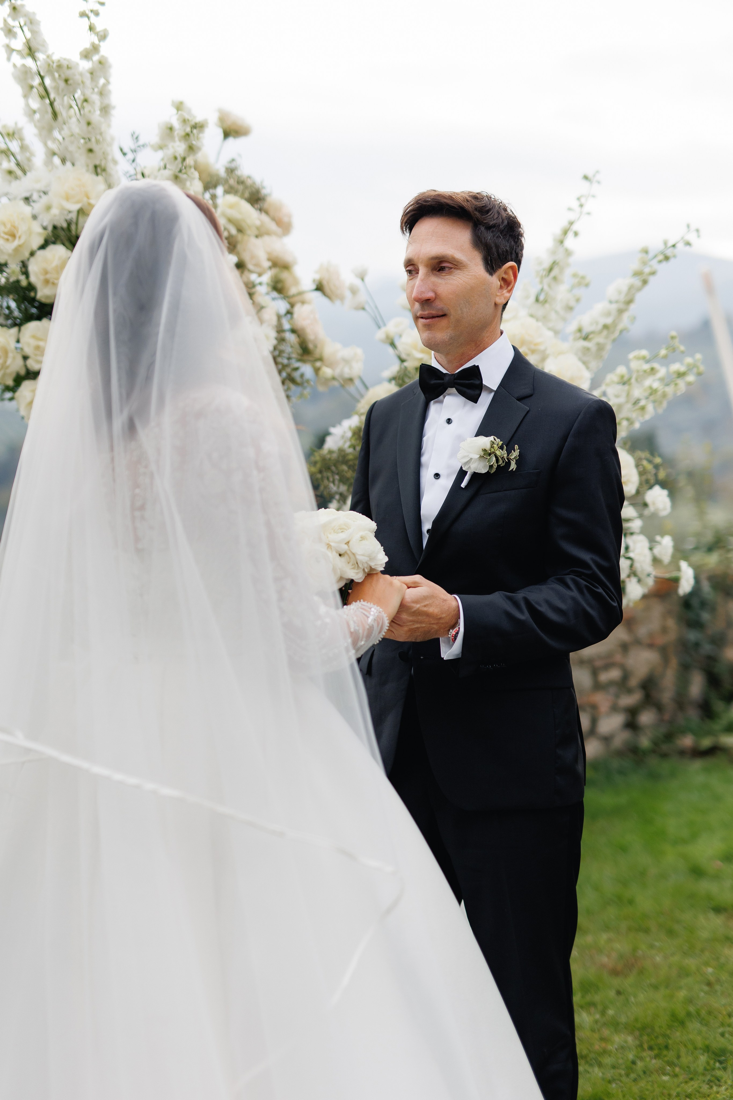 Destination wedding Photographer Italy Tuscany Rome Como Umbria. Wedding Photographer Rome Tuscany Como Sicily Puglia Amalfy Italy- Oksana Savenchuk