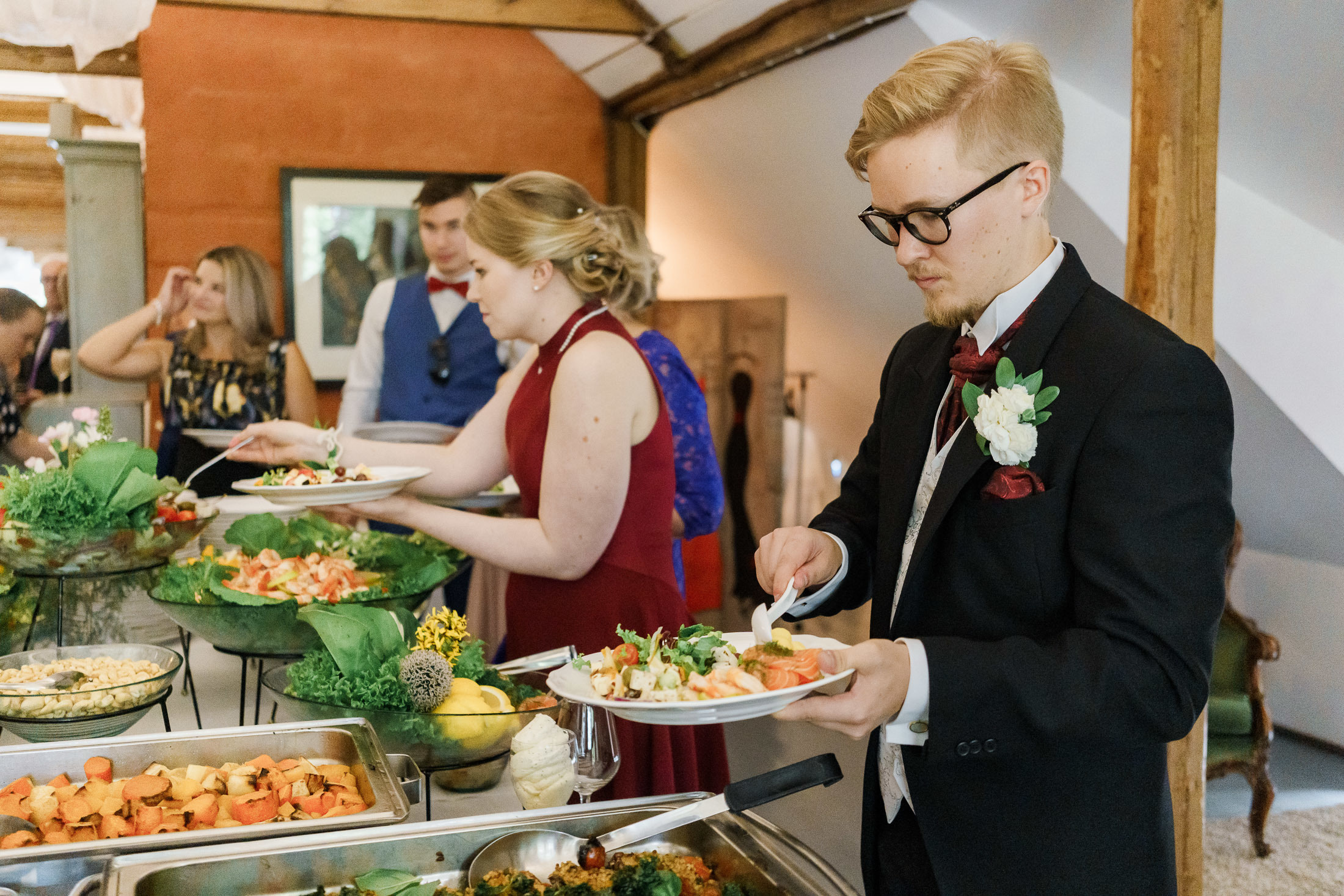 Sara & Tuomas, Karjalohja