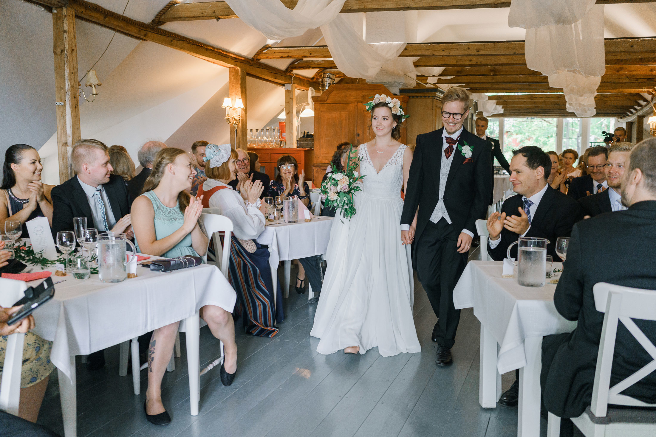 Sara & Tuomas, Karjalohja