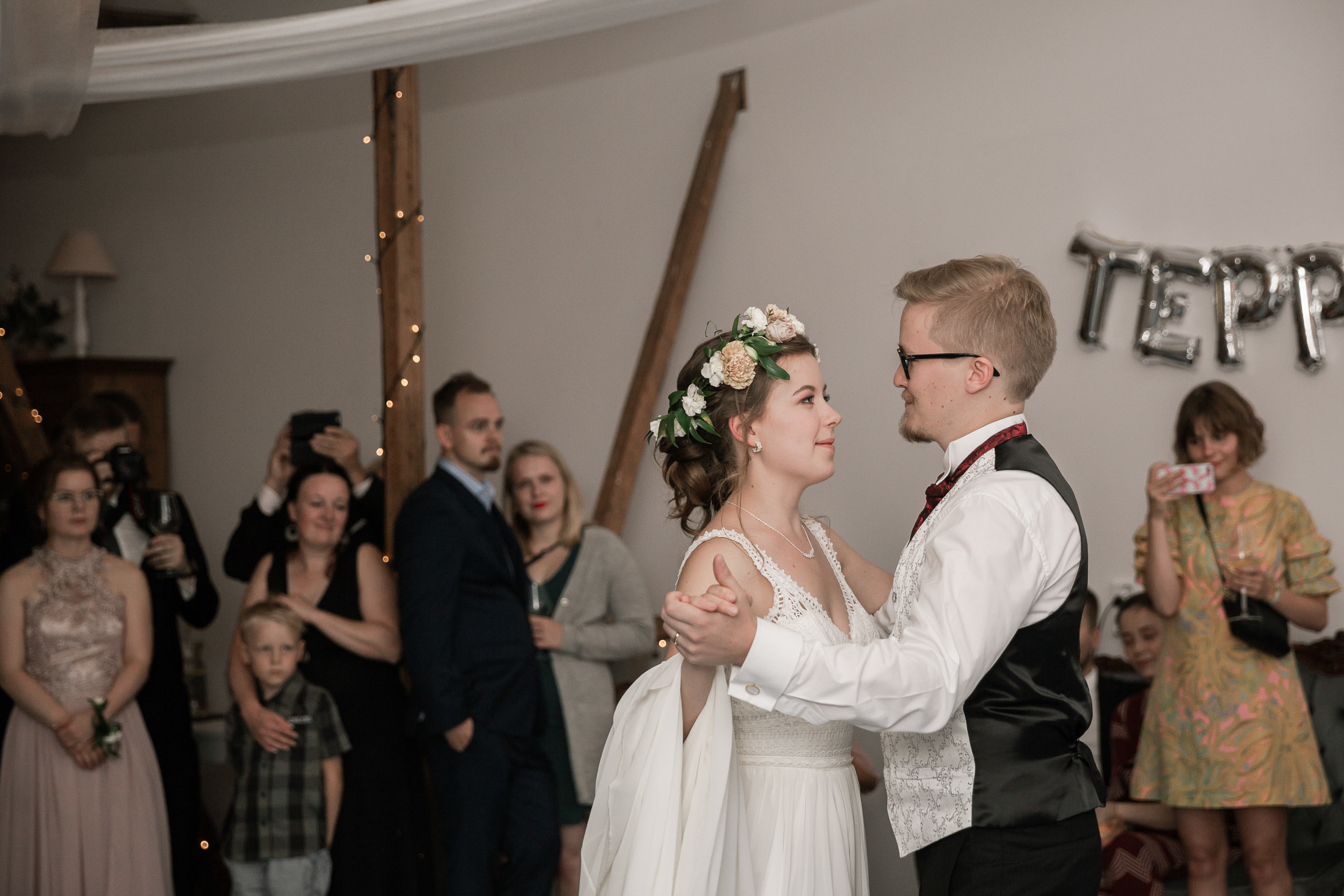 Sara & Tuomas, Karjalohja