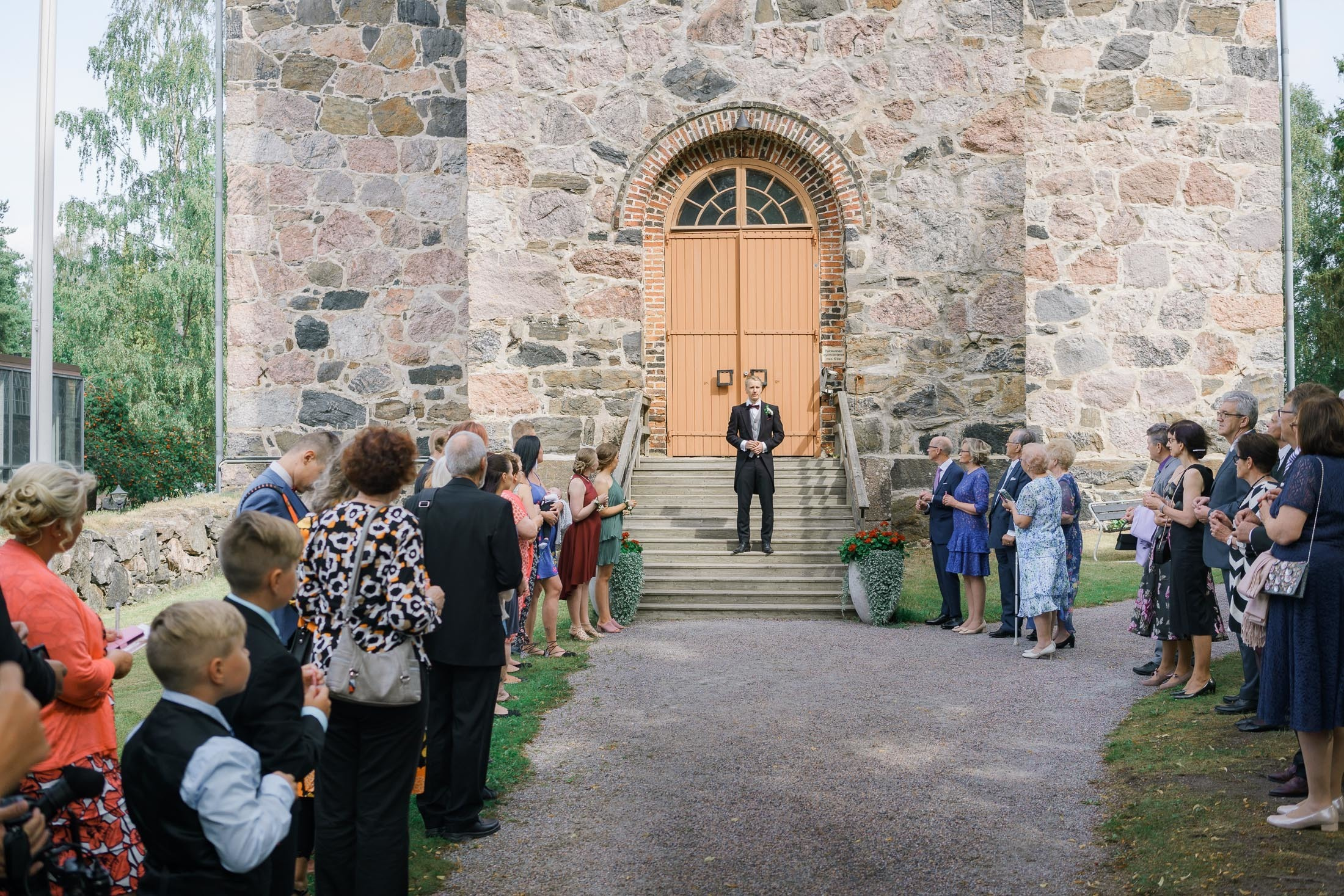 Sara & Tuomas, Karjalohja