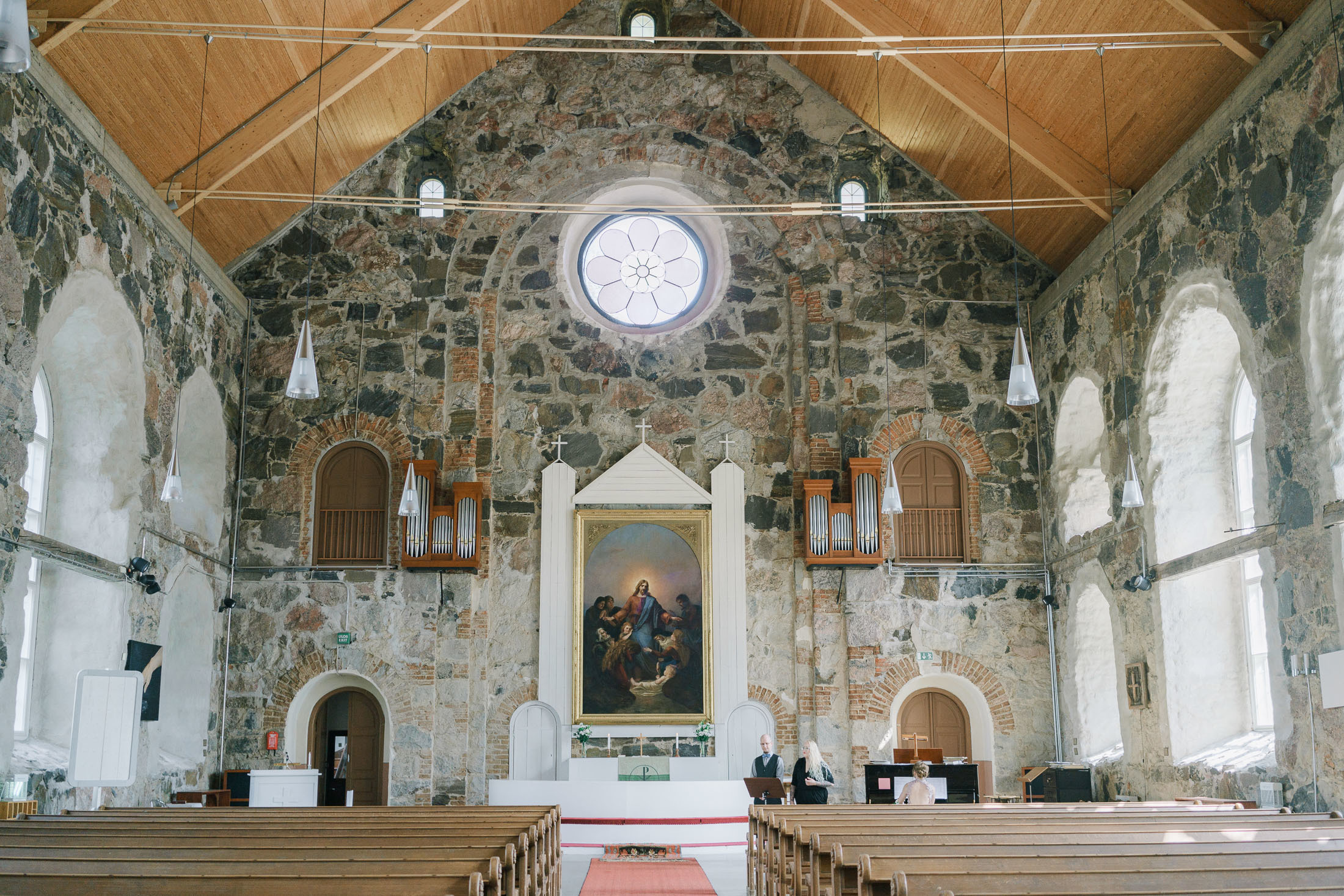 Sara & Tuomas, Karjalohja