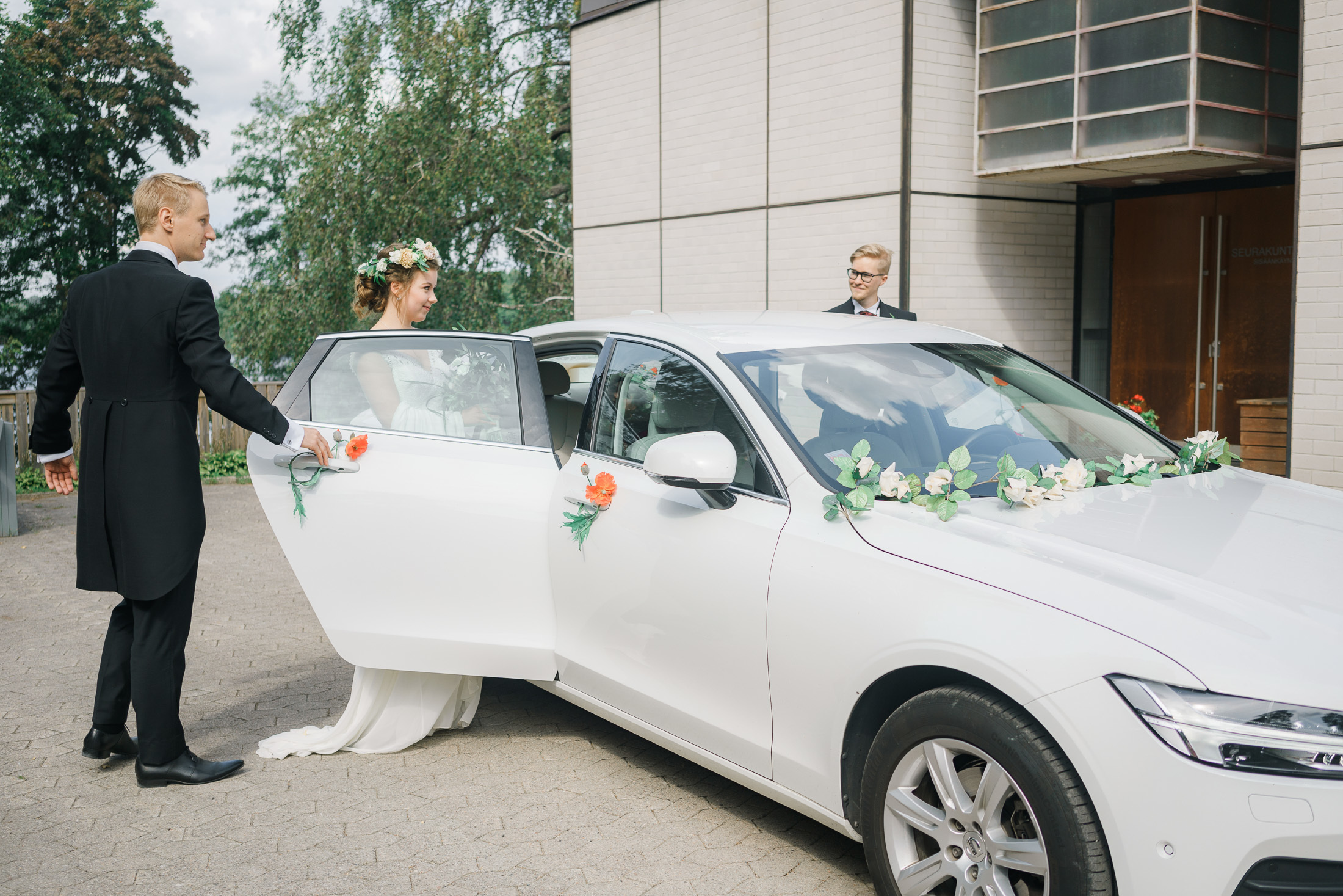 Sara & Tuomas, Karjalohja