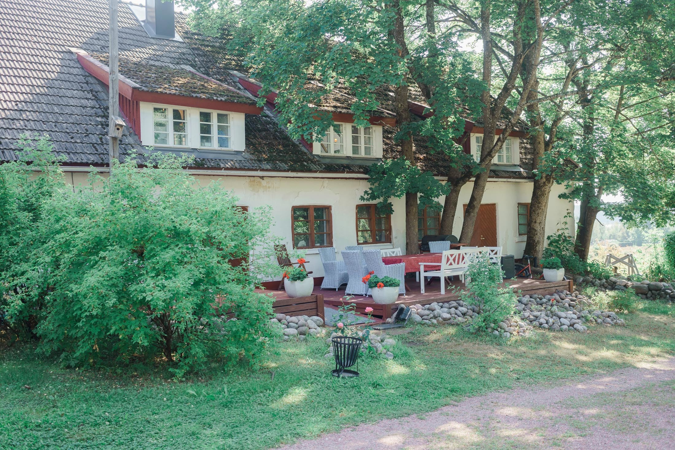 Sara & Tuomas, Karjalohja