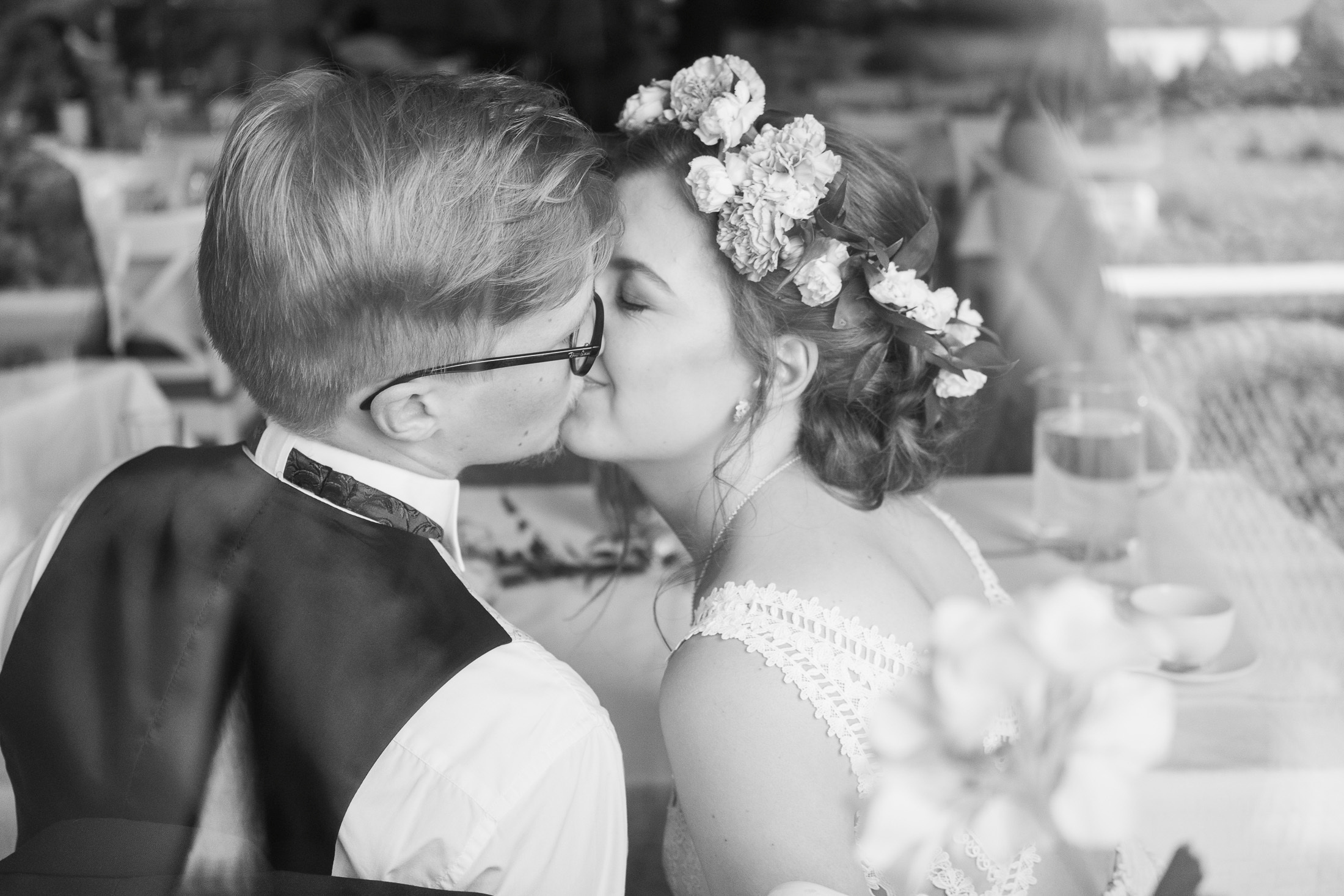 Sara & Tuomas, Karjalohja