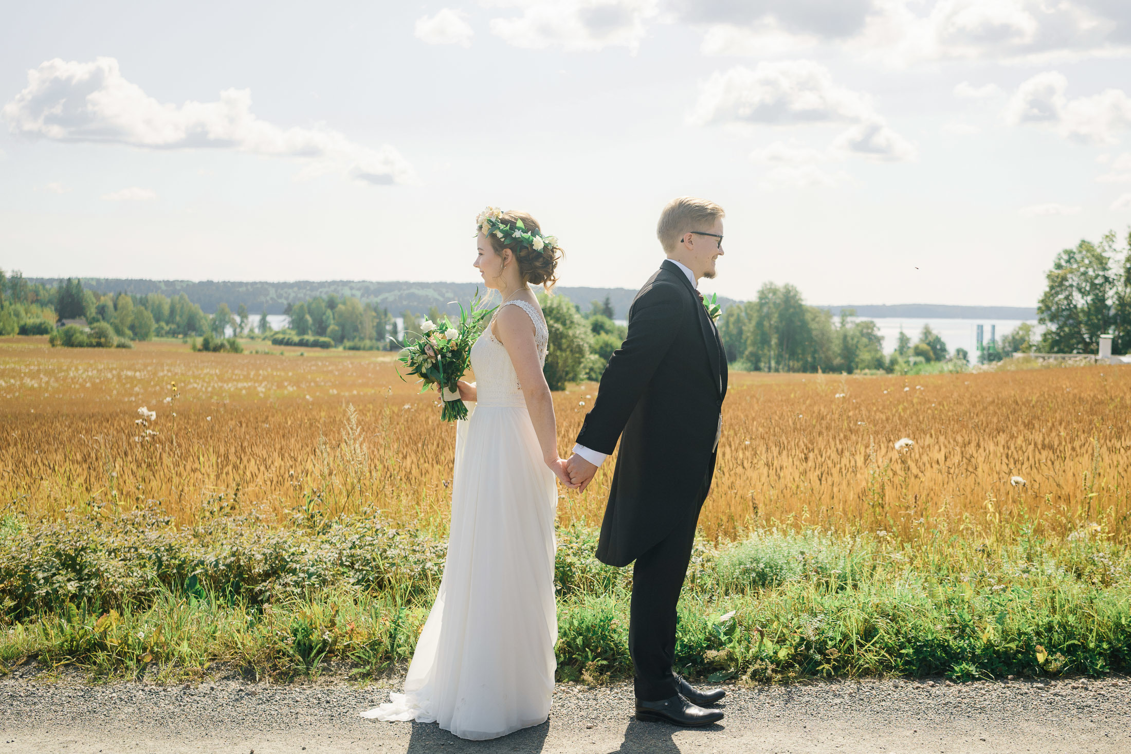 Sara & Tuomas, Karjalohja